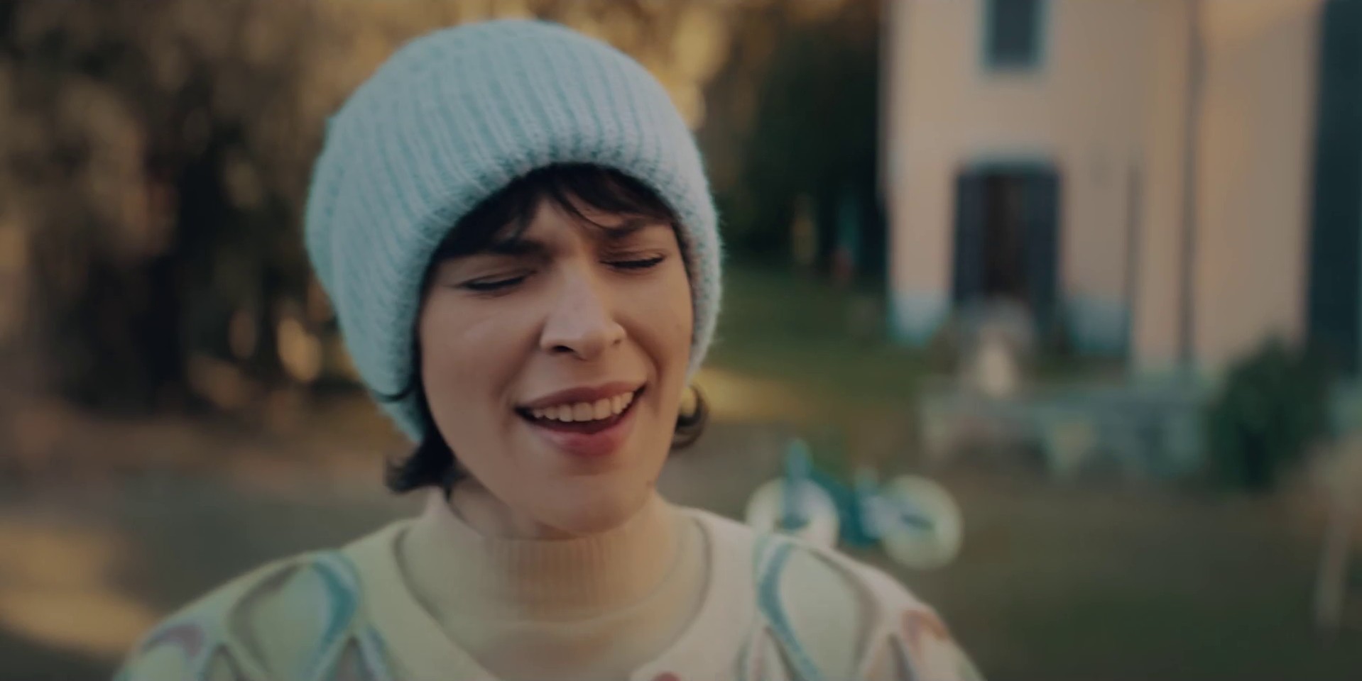 Spotify - Ascolta responsabilmente (Sanremo 2024) (2024) —  shot,  lighting