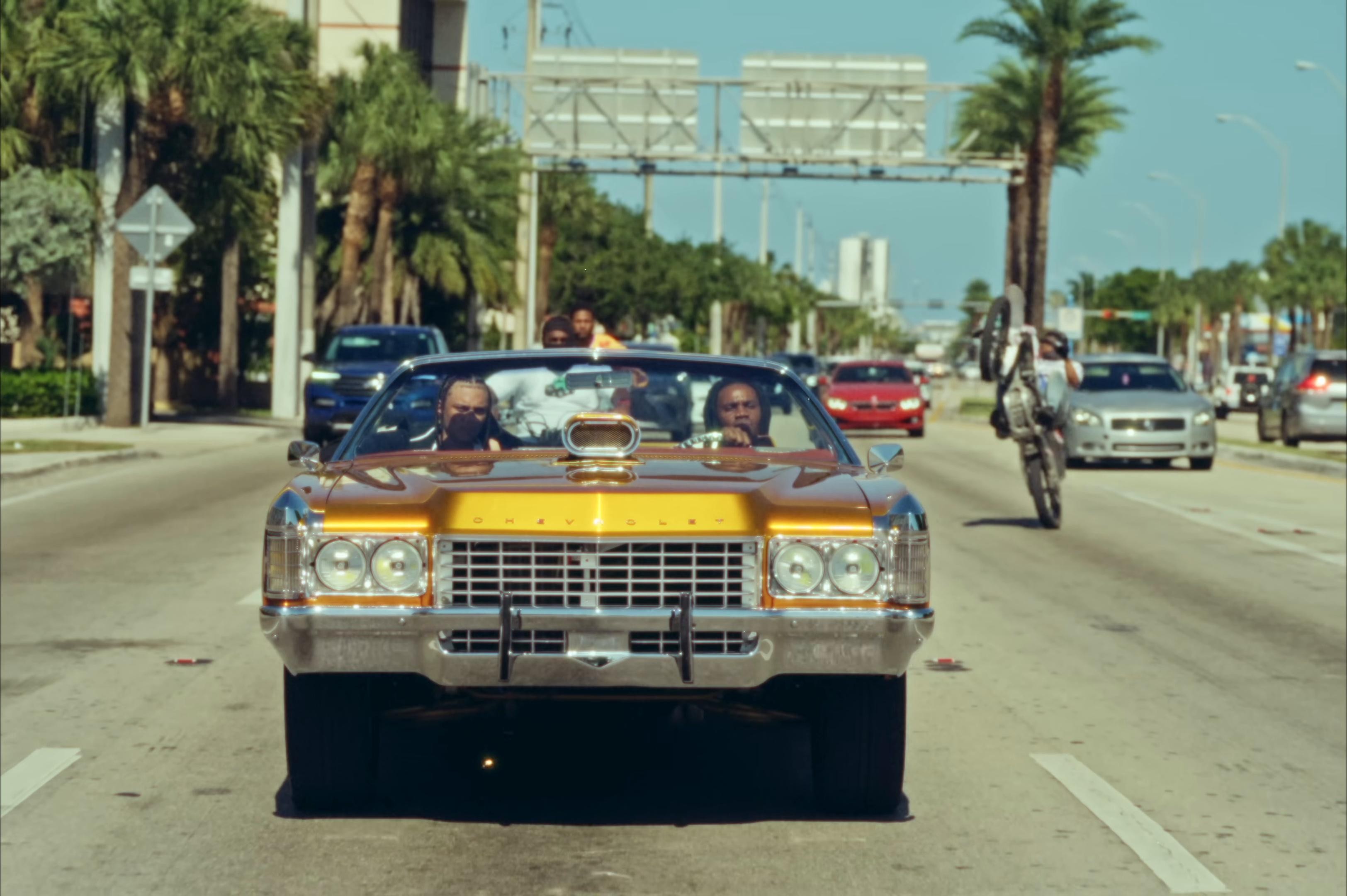 Money Maker  (2025) —  shot,  lighting