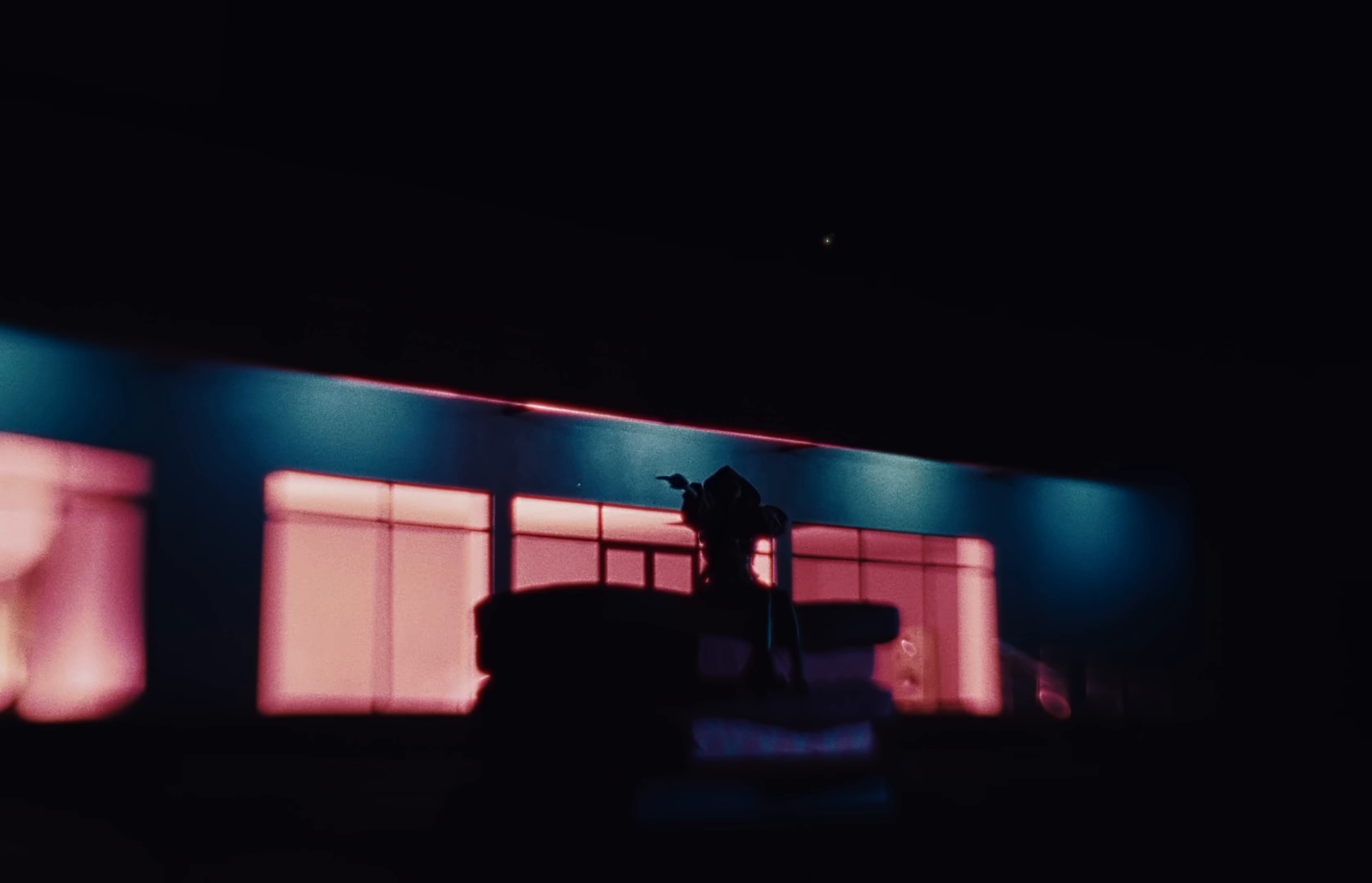 Mi KAMA (2024) —  shot,  lighting