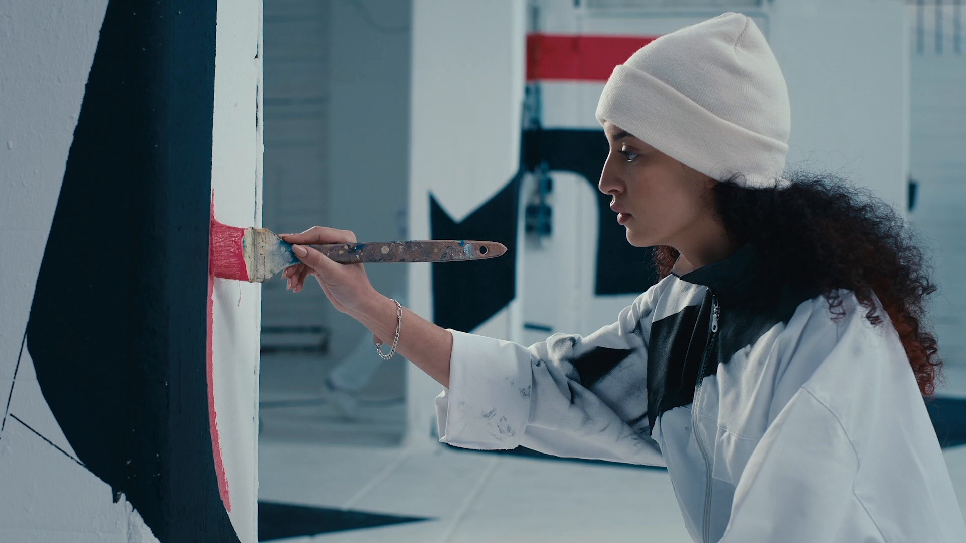 #Kayn by Soge Maroc (2022) —  shot,  lighting