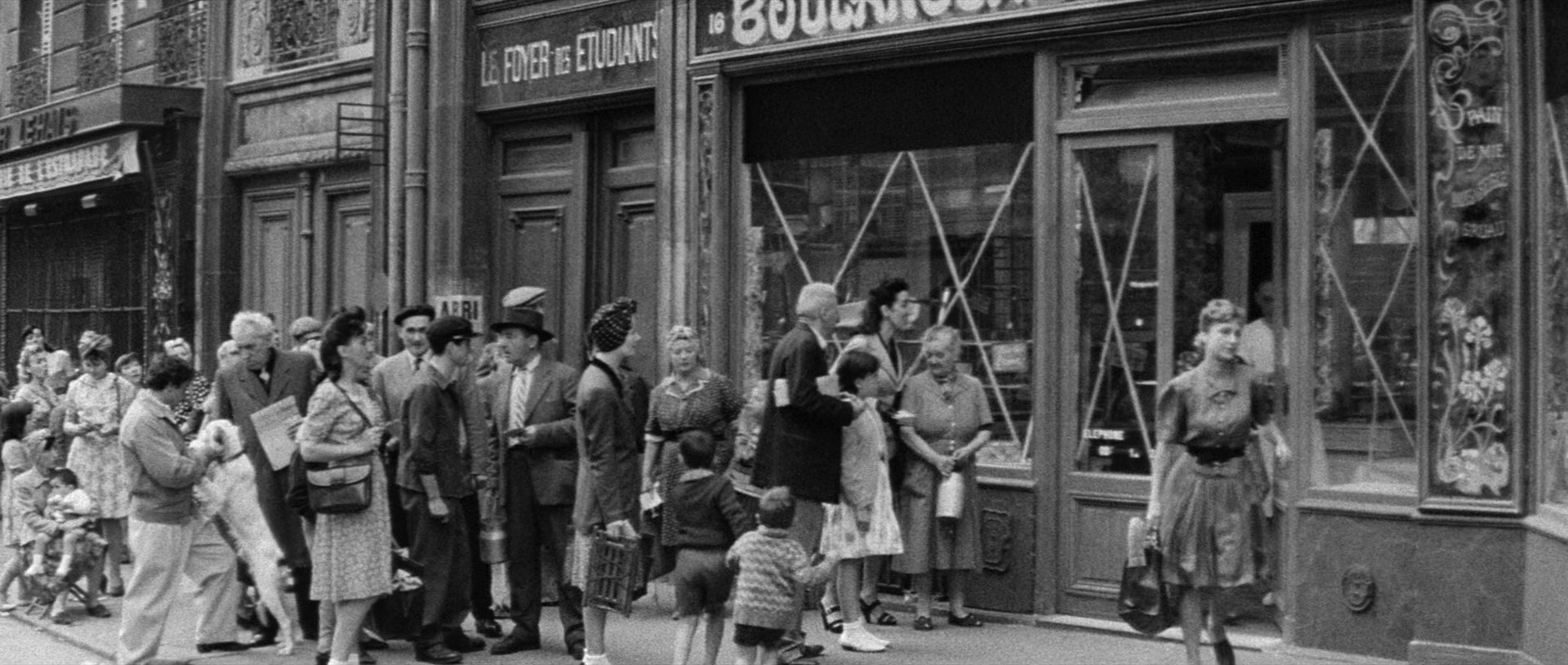 Is Paris Burning? (1966) —  shot,  lighting