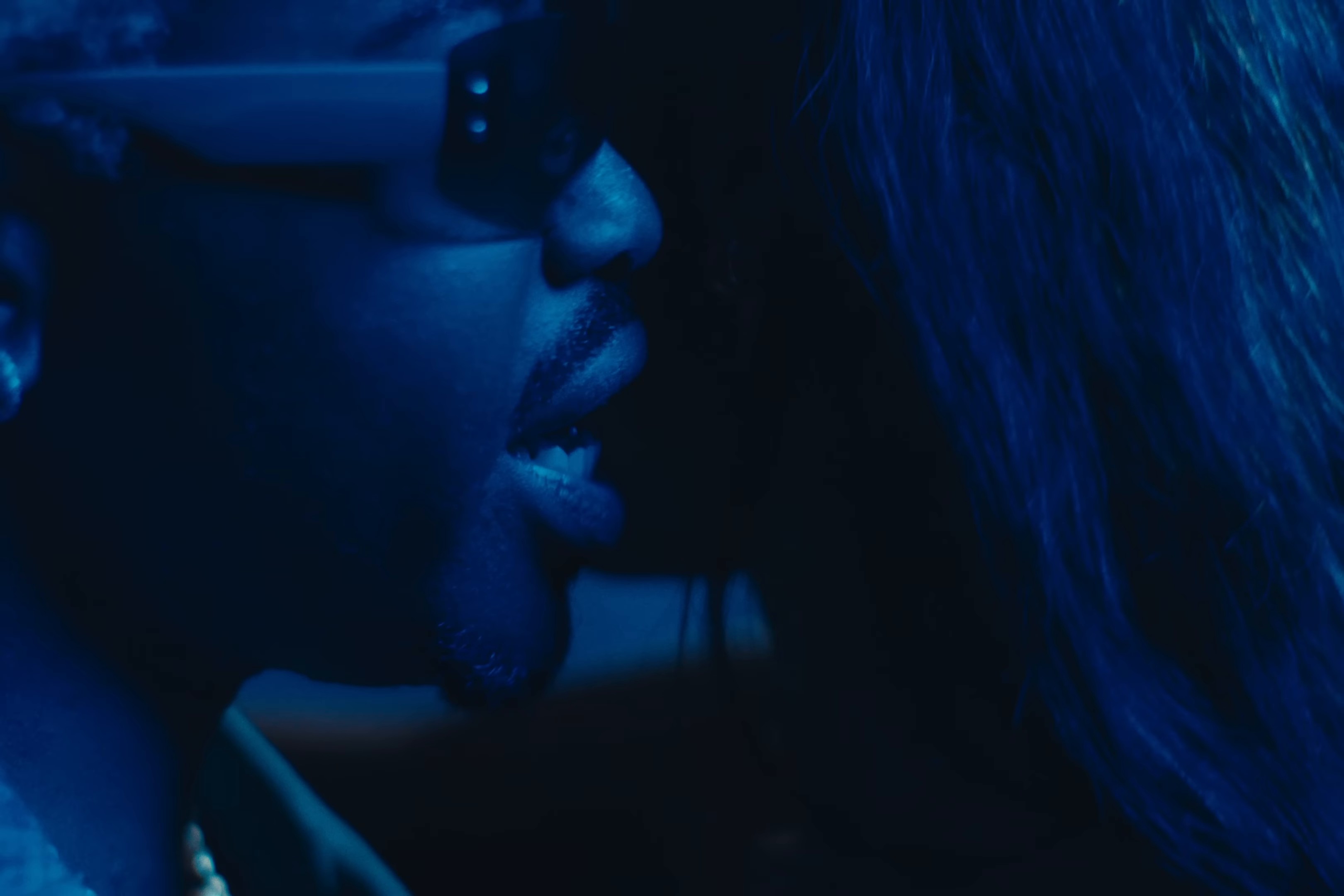 RELIeVER (2024) —  shot,  lighting