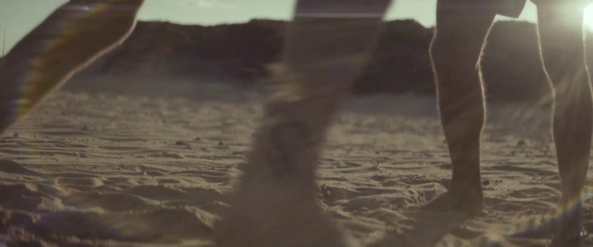 Crushing hard  (2017) —  shot,  lighting