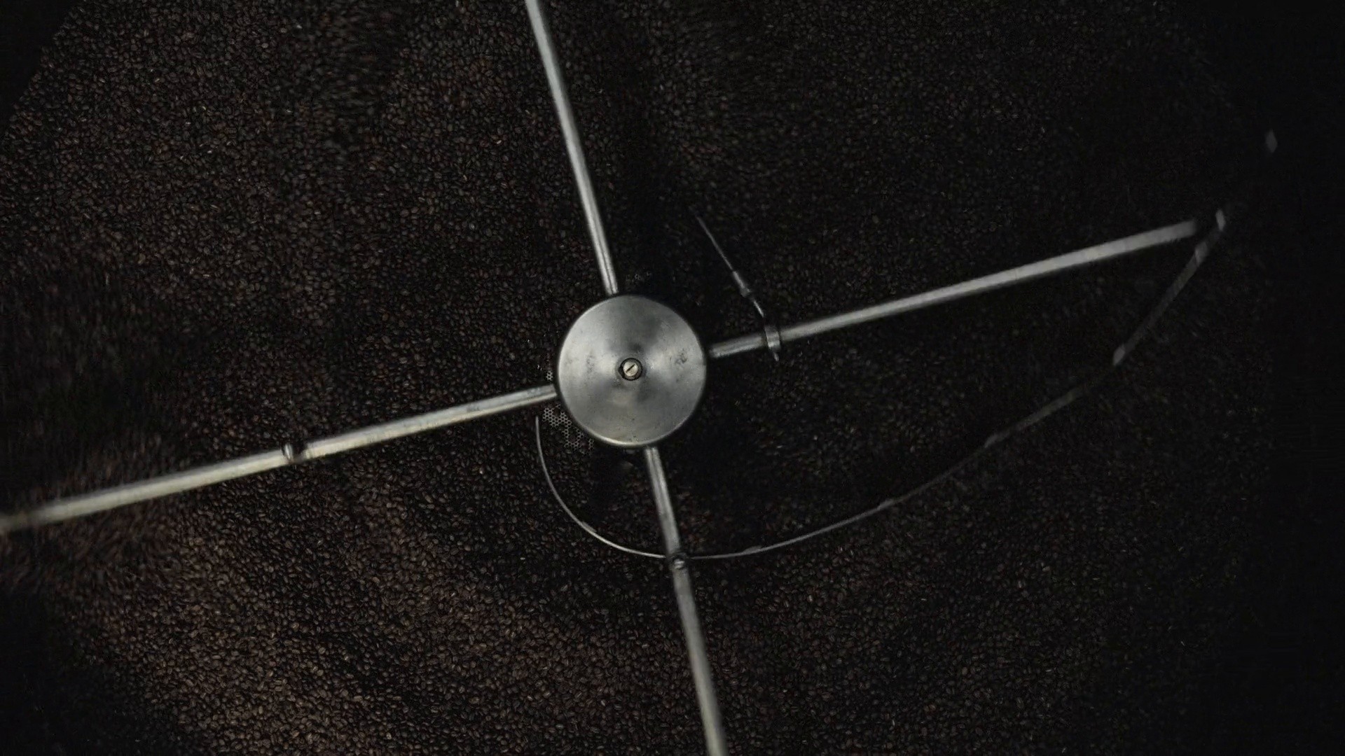 HONOUR - From_CostaRica_to_Cup (2017) —  shot,  lighting