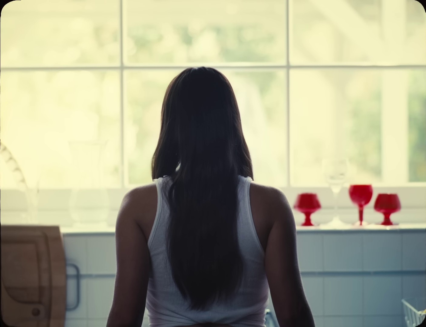 Cardinal (2024) —  shot,  lighting