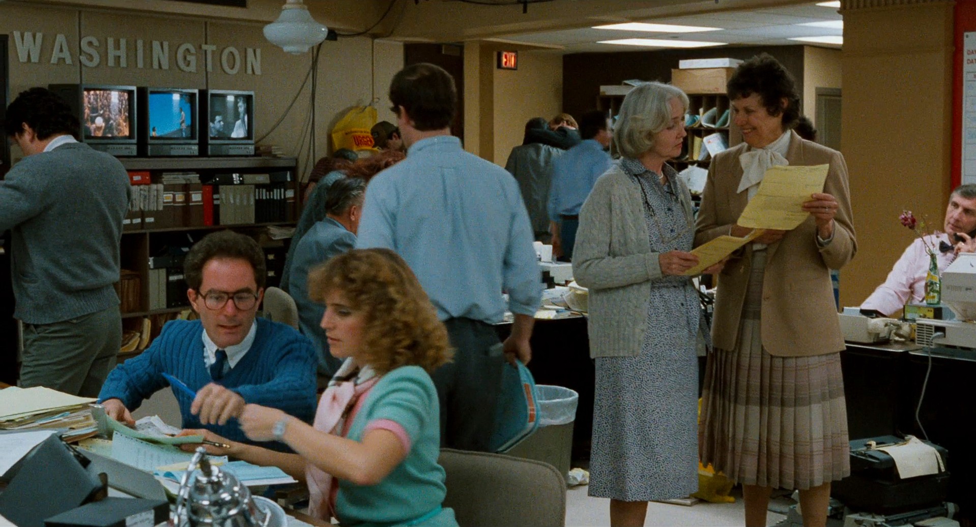 Broadcast News (1987) —  shot,  lighting