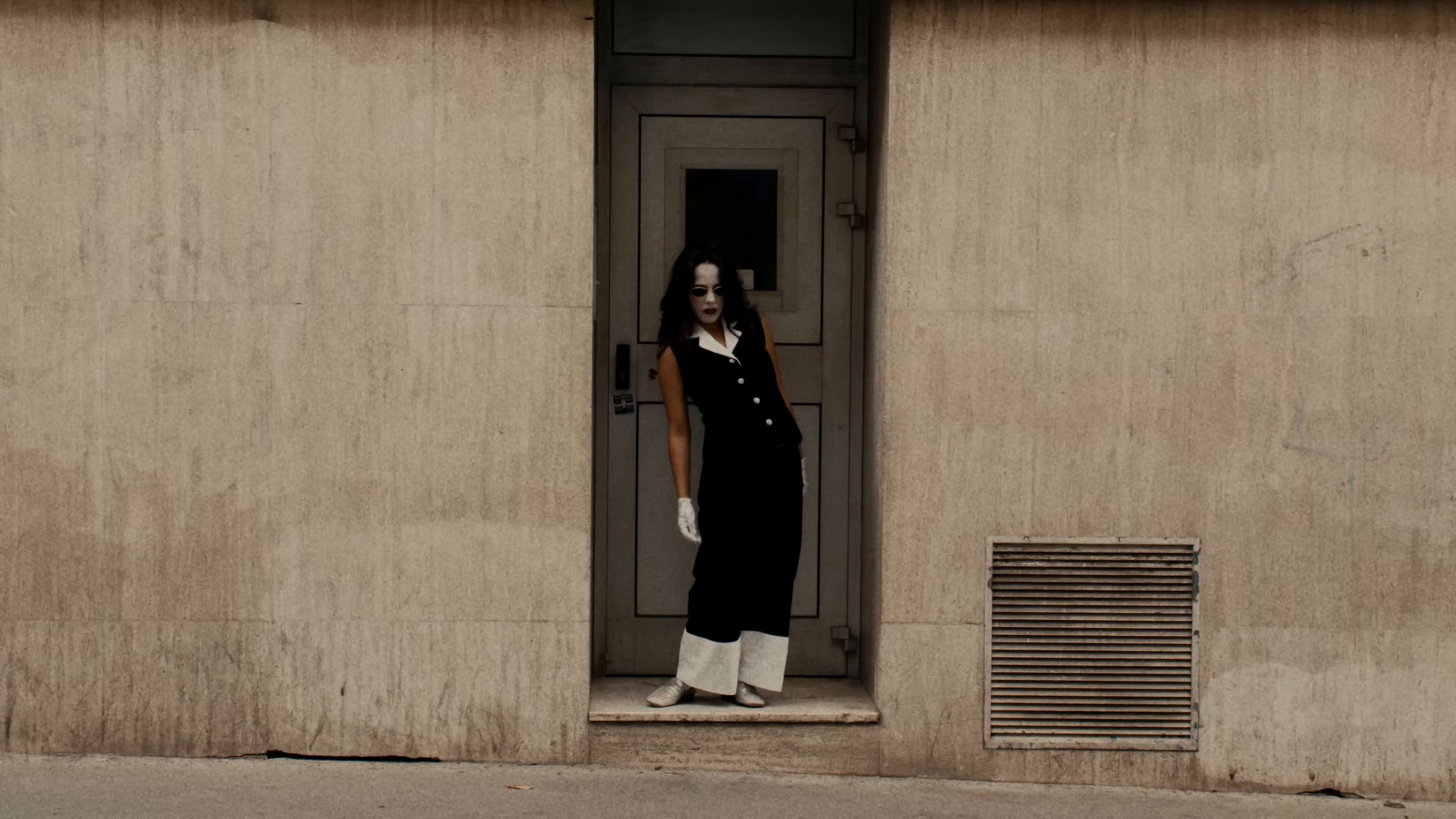 DEMAIN, J'ARRÊTE (2025) —  shot,  lighting