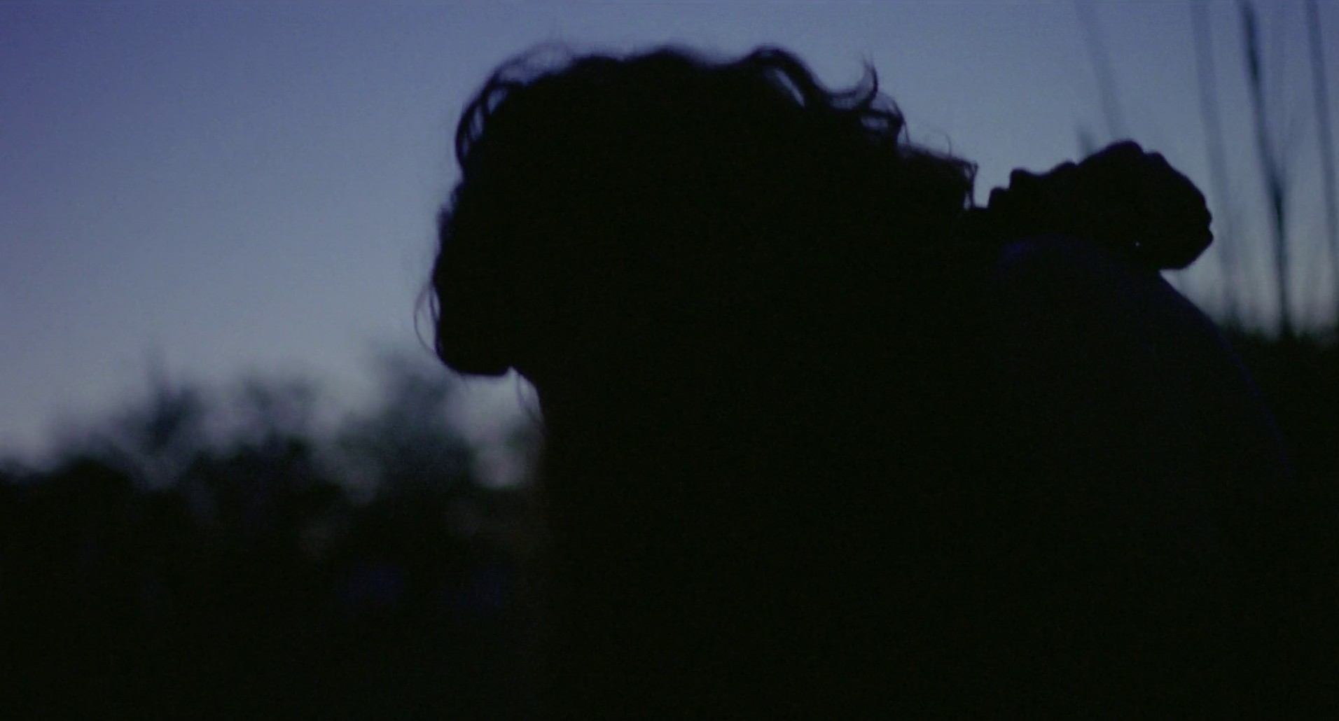 Suficiente (2020) —  shot,  lighting