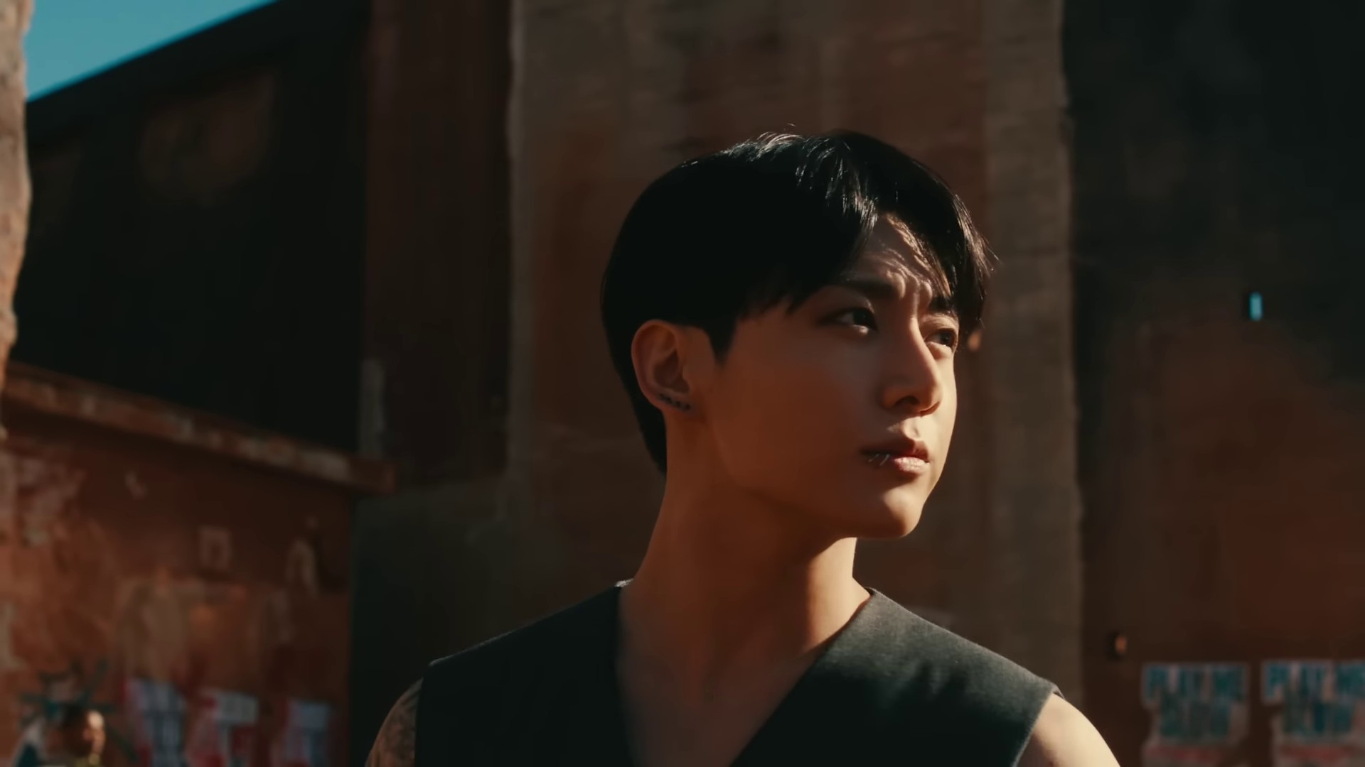 Standing Next to You (2023) —  shot,  lighting