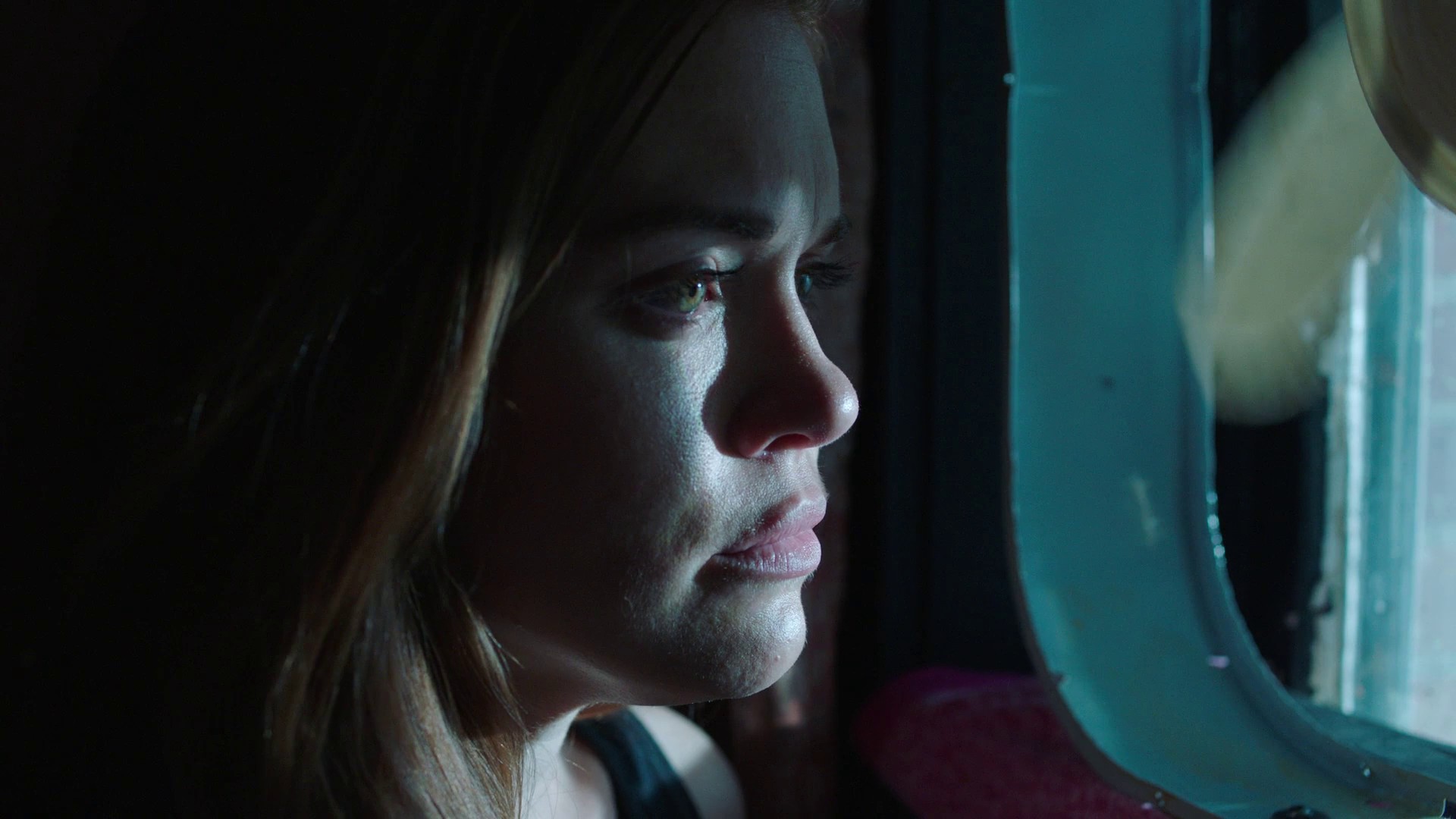 Alice in Slaughterland (2018) —  shot,  lighting