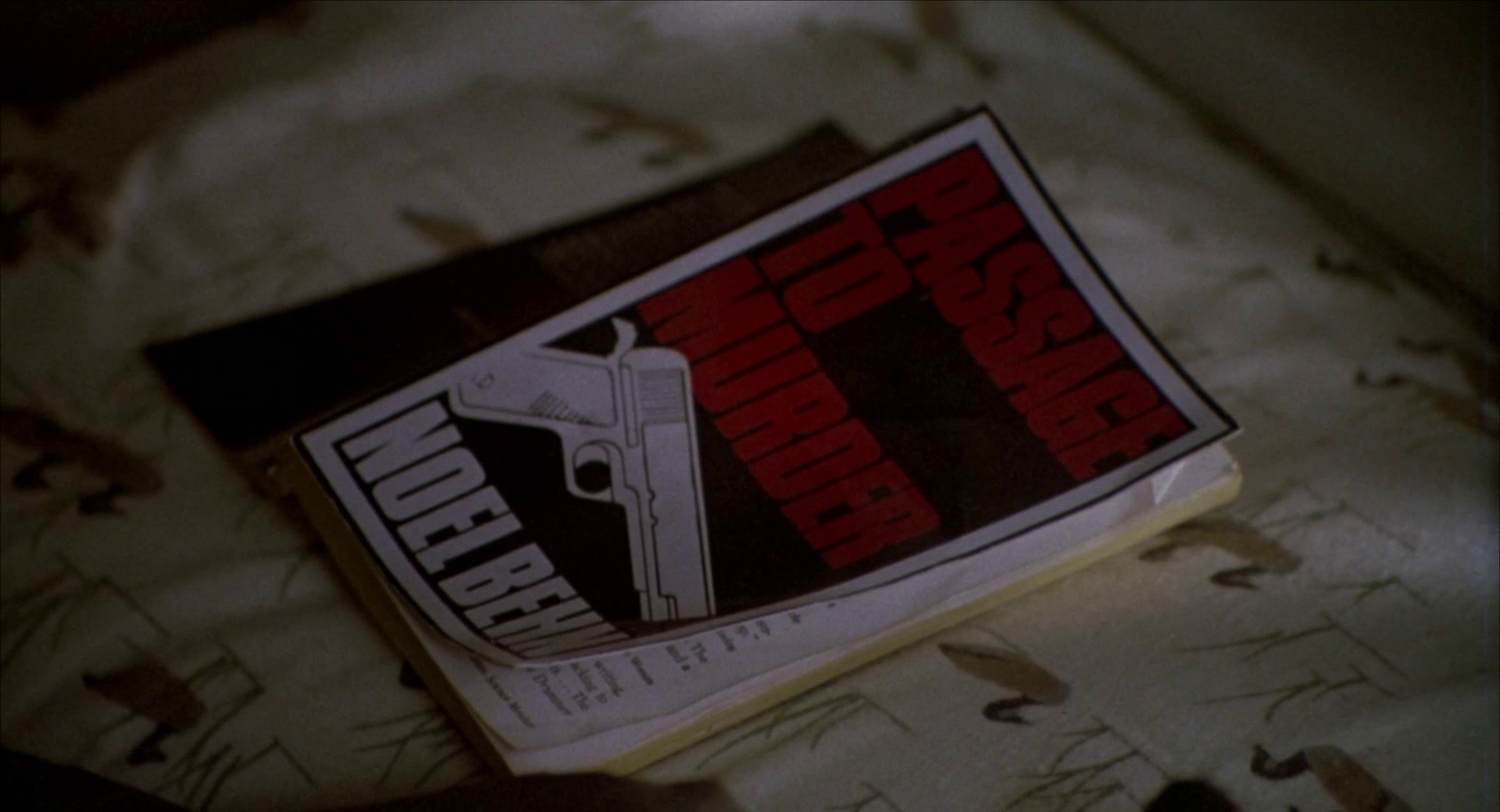 Jumpin' Jack Flash (1986) —  shot,  lighting