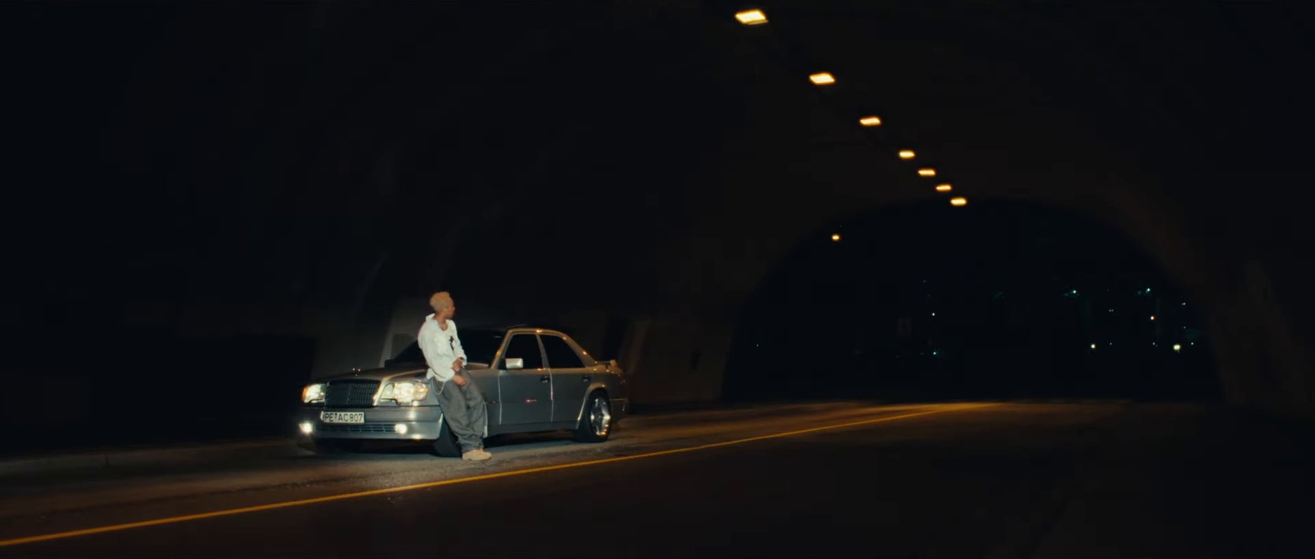 Sunday Shoes (2024) —  shot,  lighting