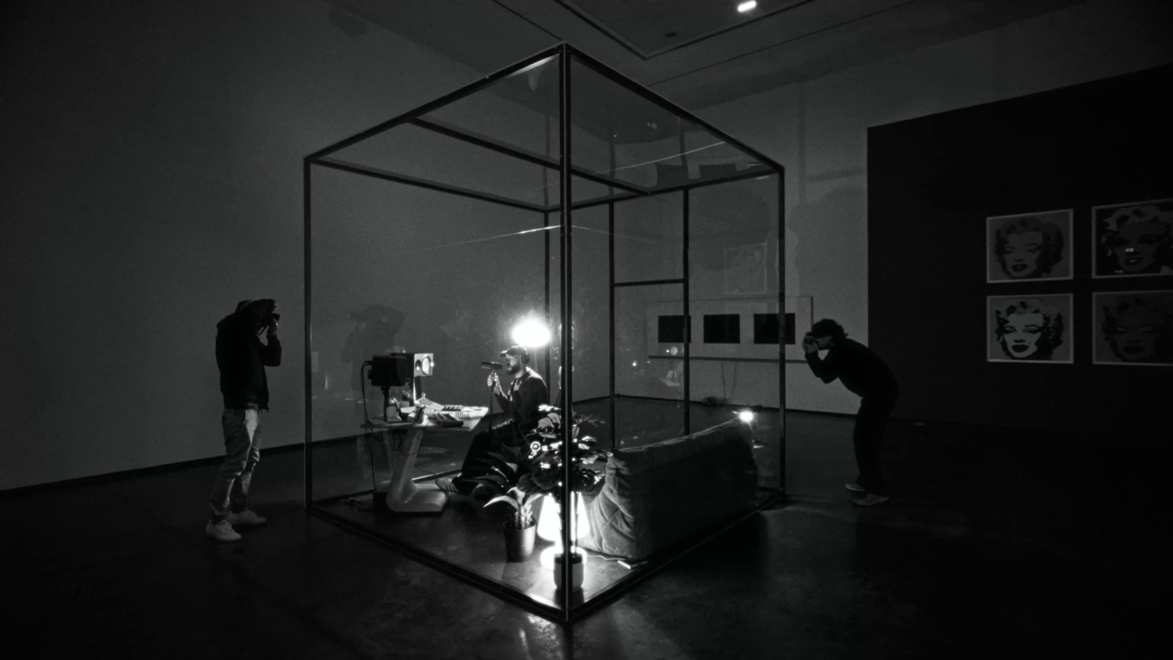 Le Musée Imaginaire (2025) —  shot,  lighting