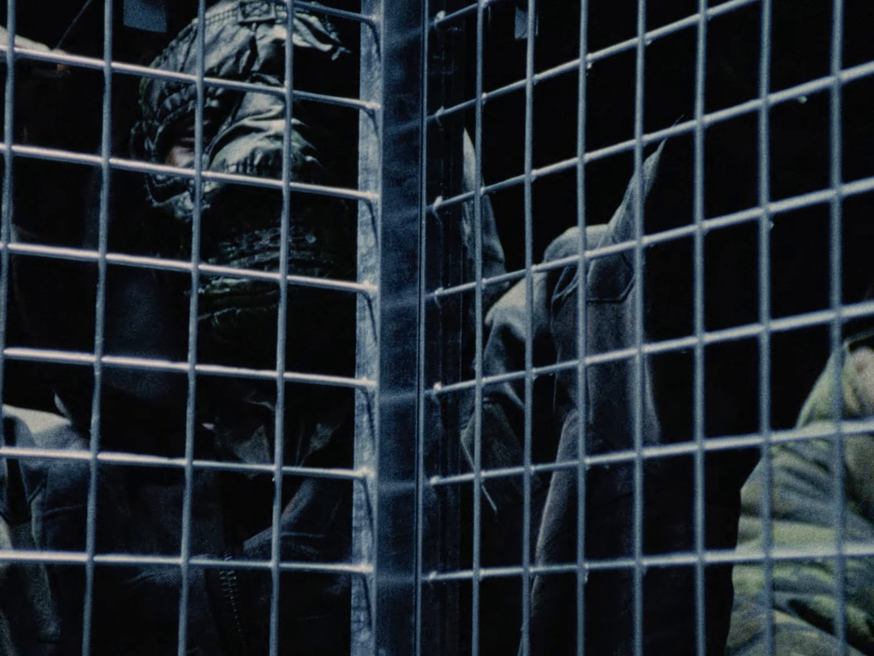 PRESIDENTIEL (2025) —  shot,  lighting