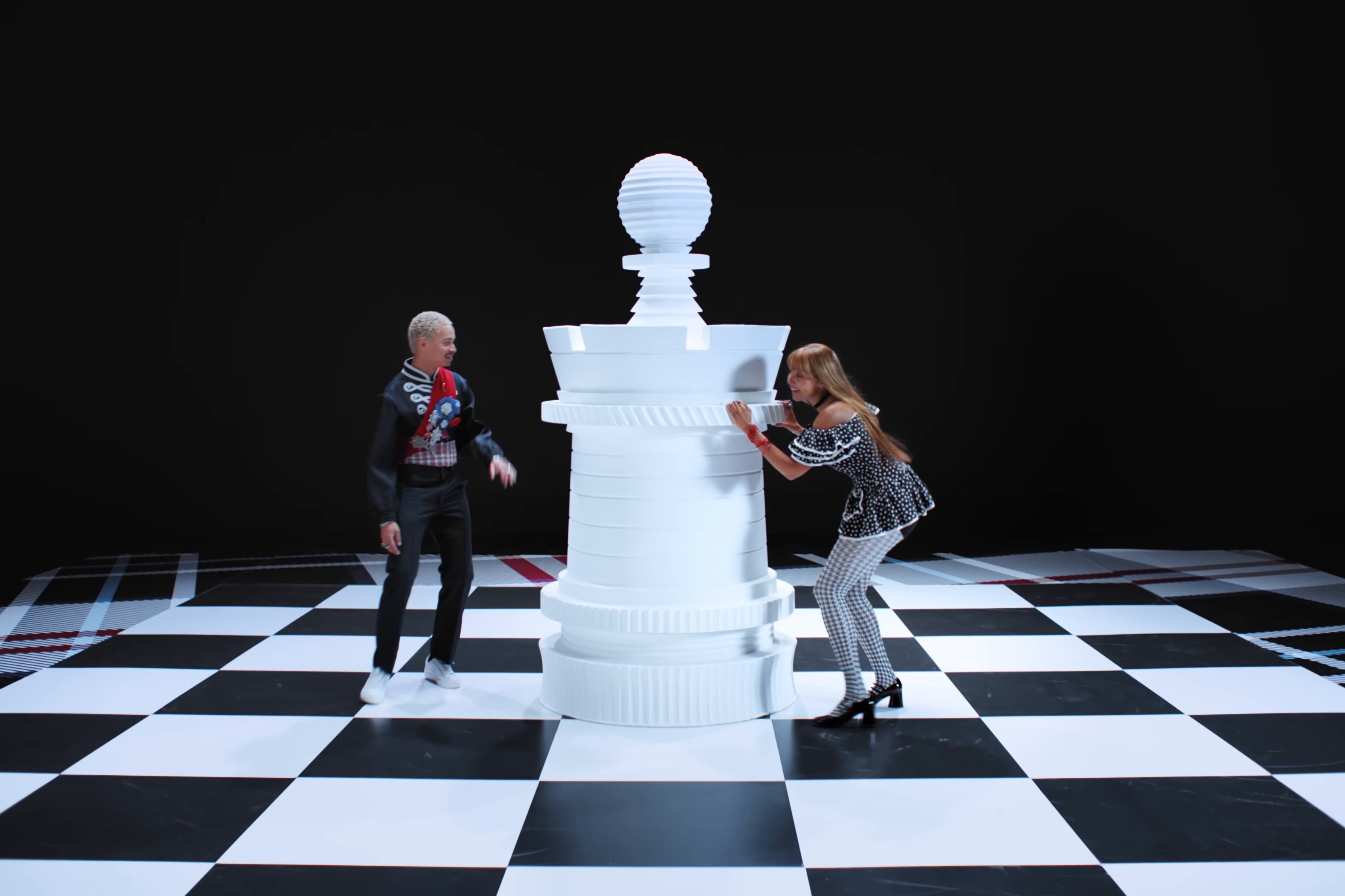 Romeo  (2025) —  shot,  lighting