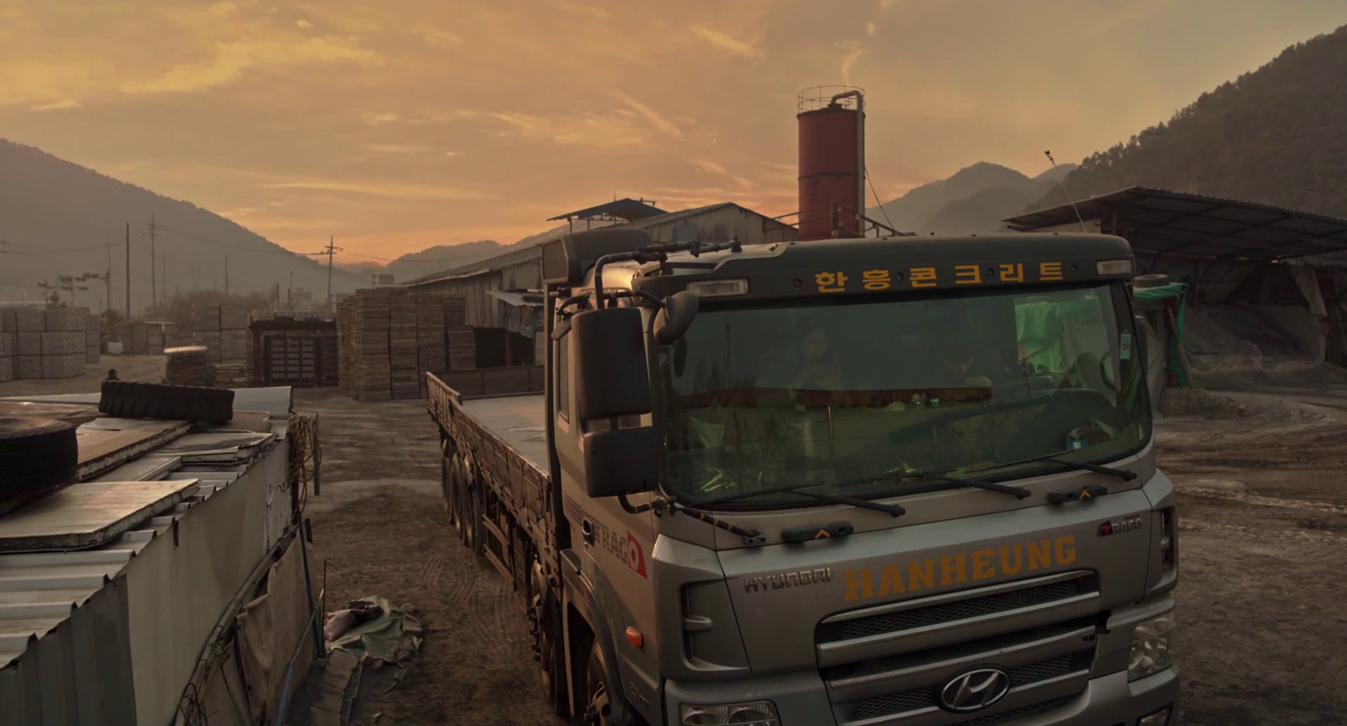 Next Sohee (2023) —  shot,  lighting