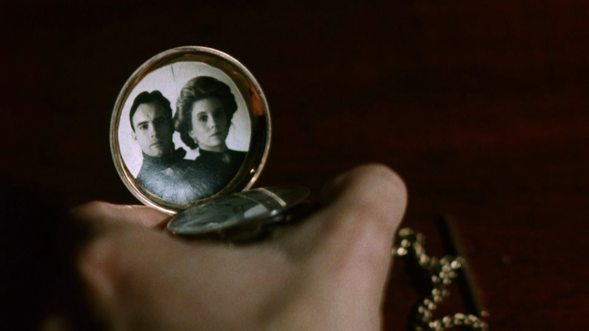 Doctor Mordrid (1993) —  shot,  lighting