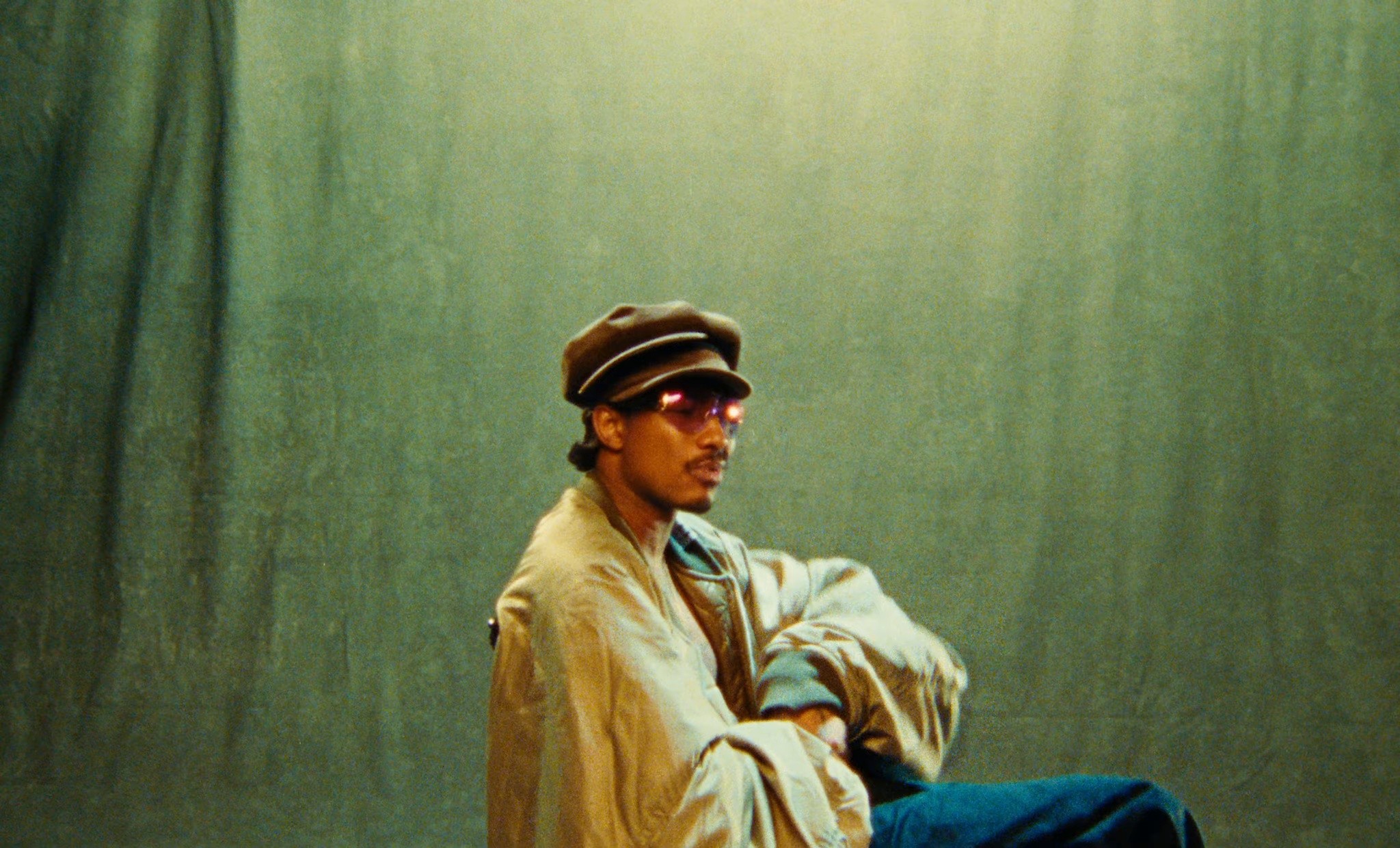 Hypnagogia (2025) —  shot,  lighting