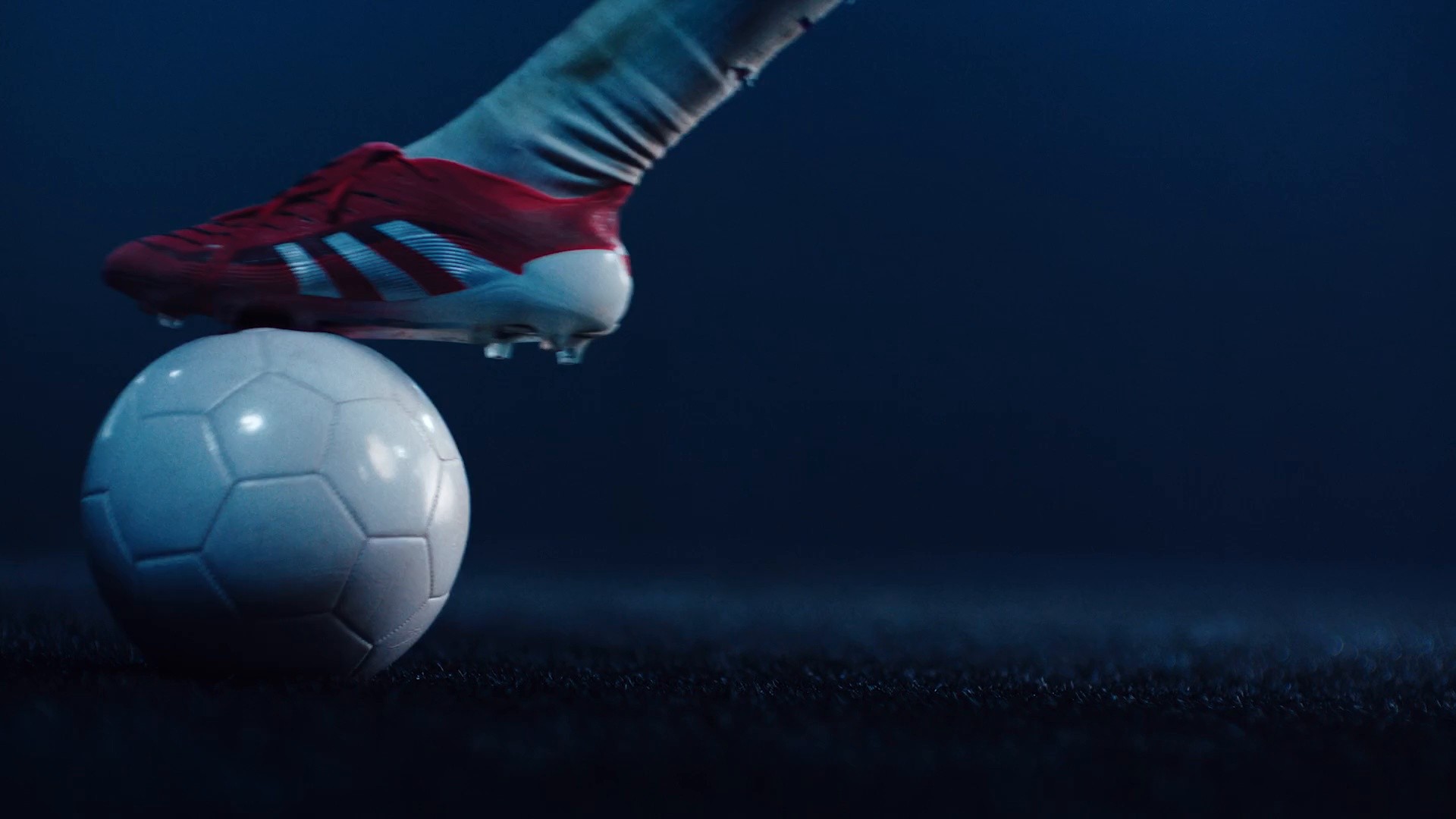 Lucozade - Ice Kick x Jude Bellingham ft. P Money (2025) —  shot,  lighting