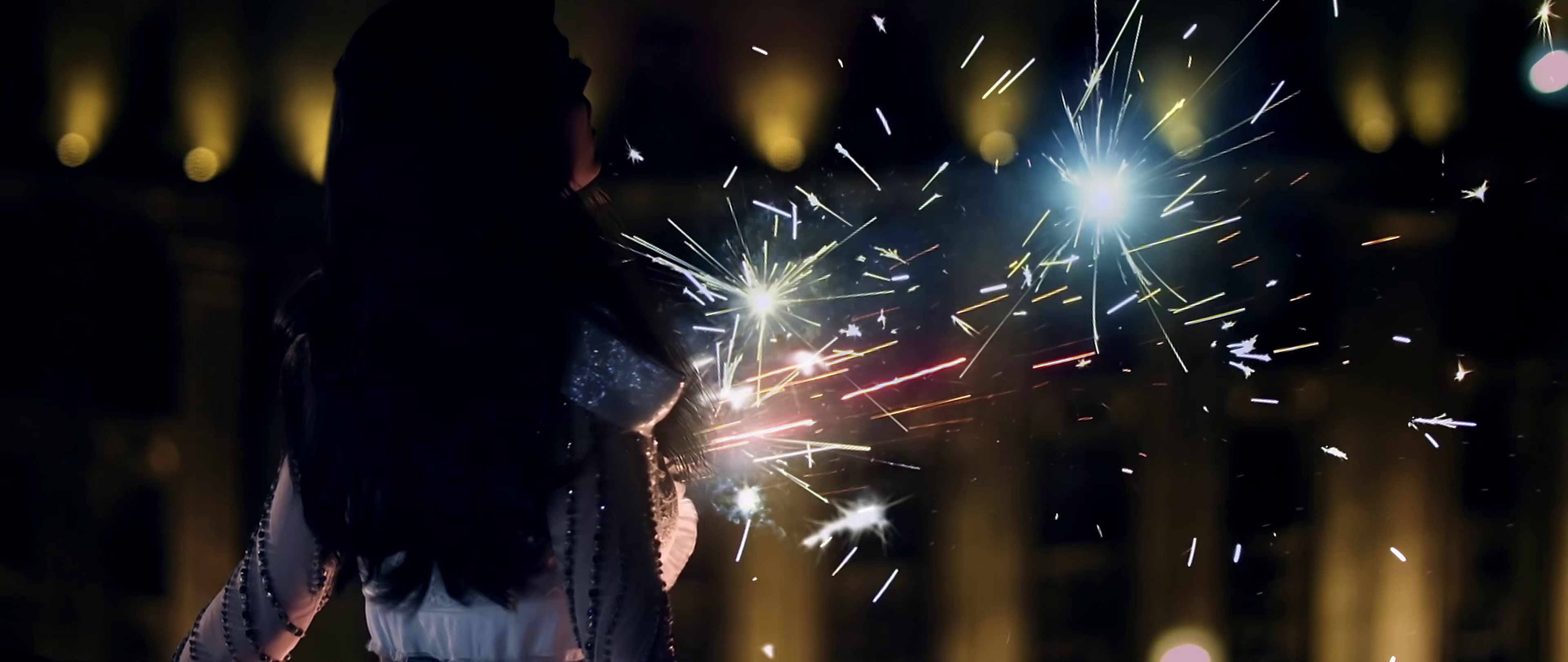 Firework (2010) —  shot,  lighting