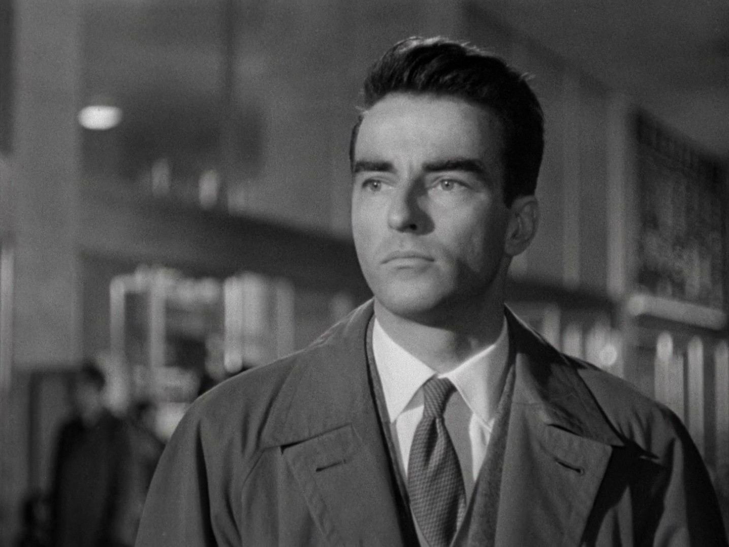 Terminal Station (1954) —  shot,  lighting