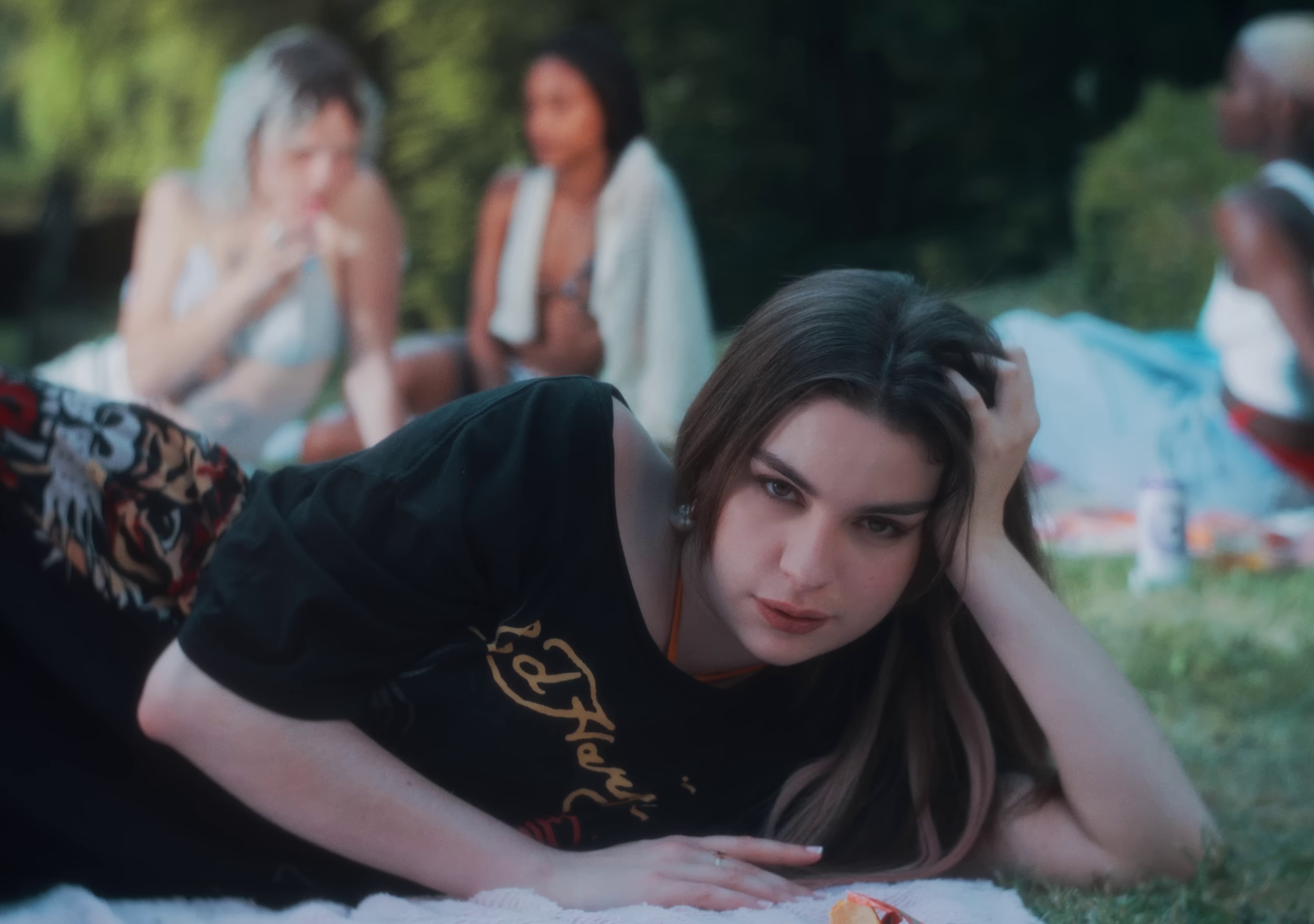 Alabama (2023) —  shot,  lighting