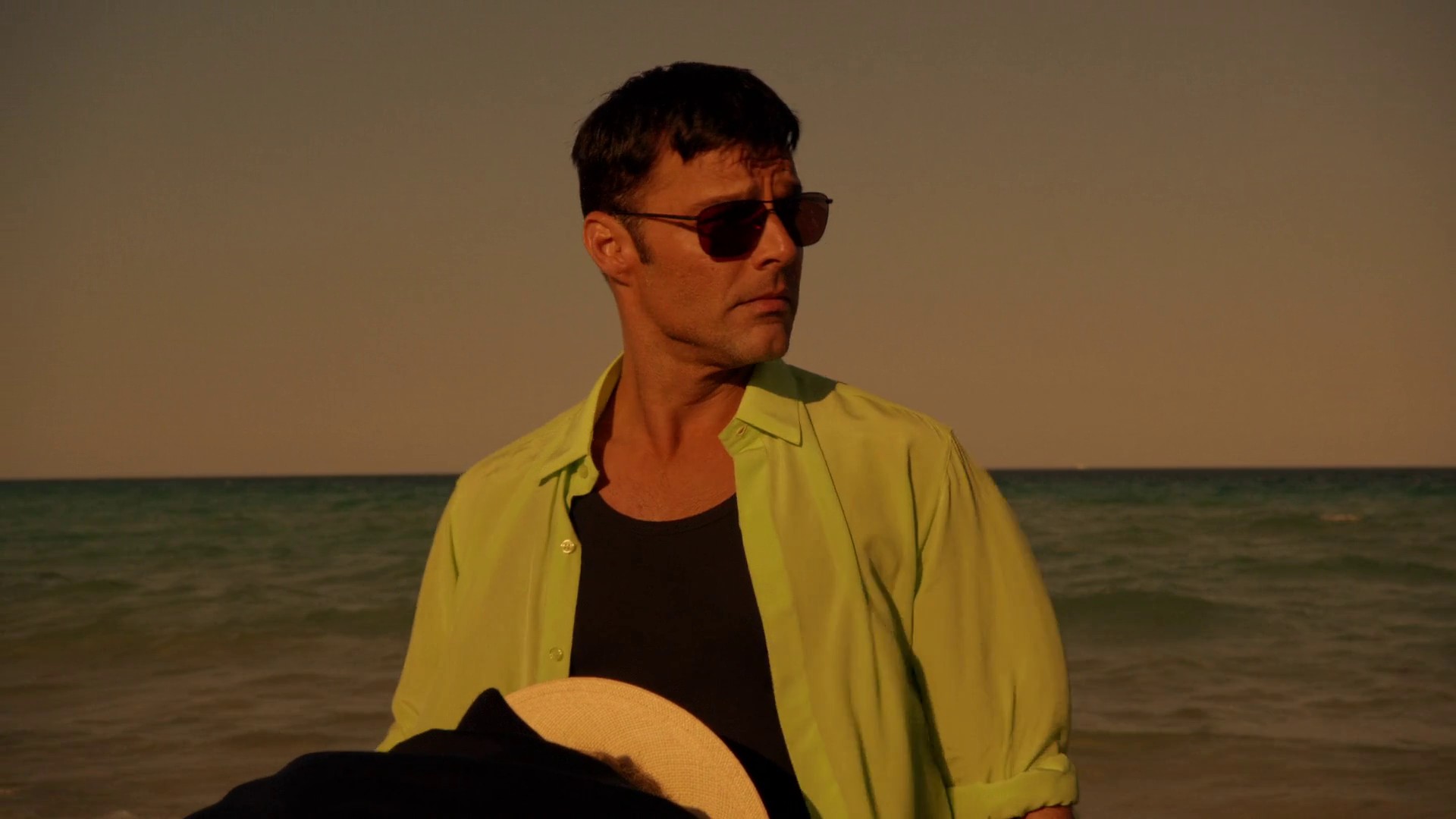 Manhunt (2018) —  shot,  lighting