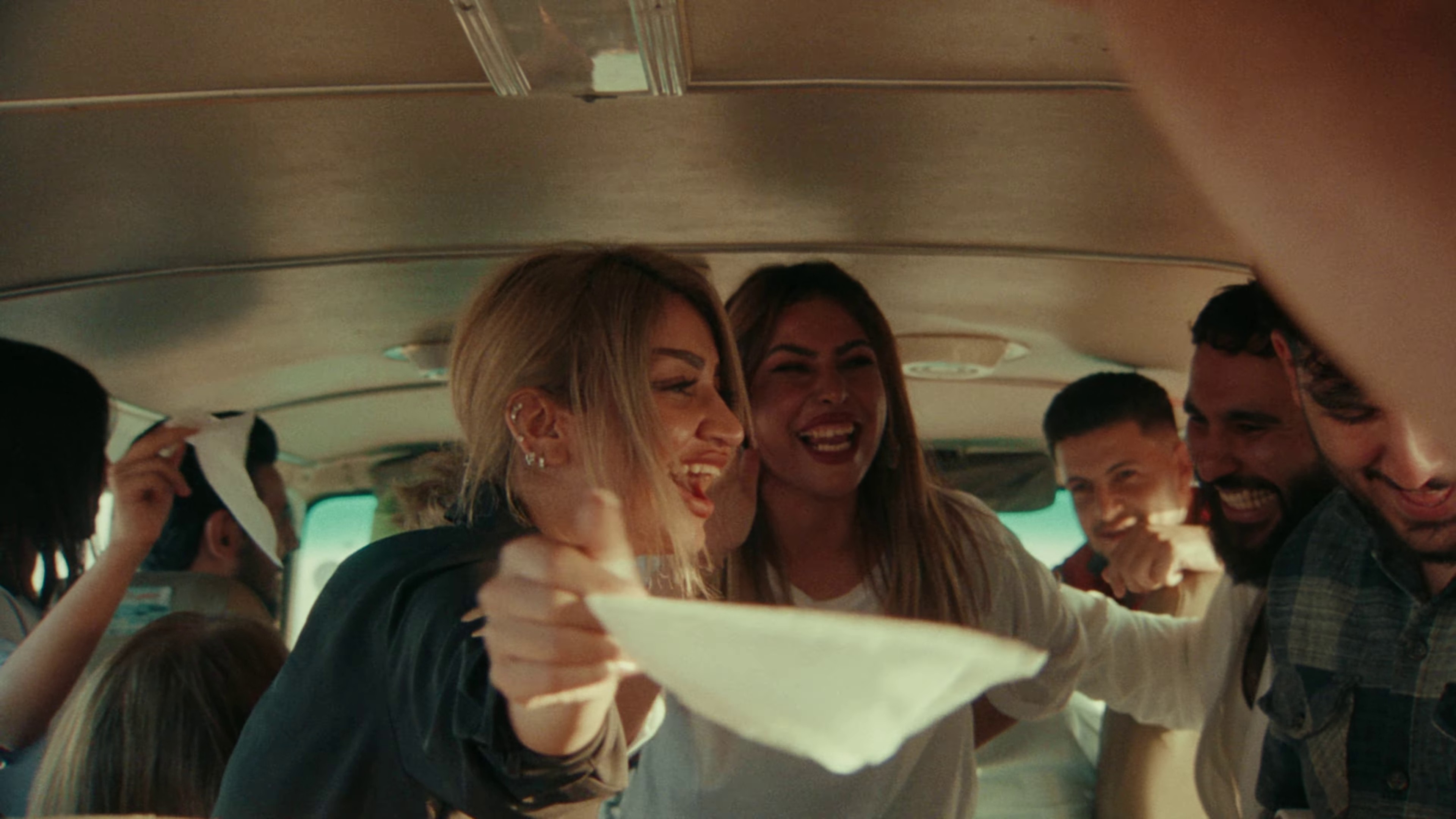 Zo (2023) —  shot,  lighting