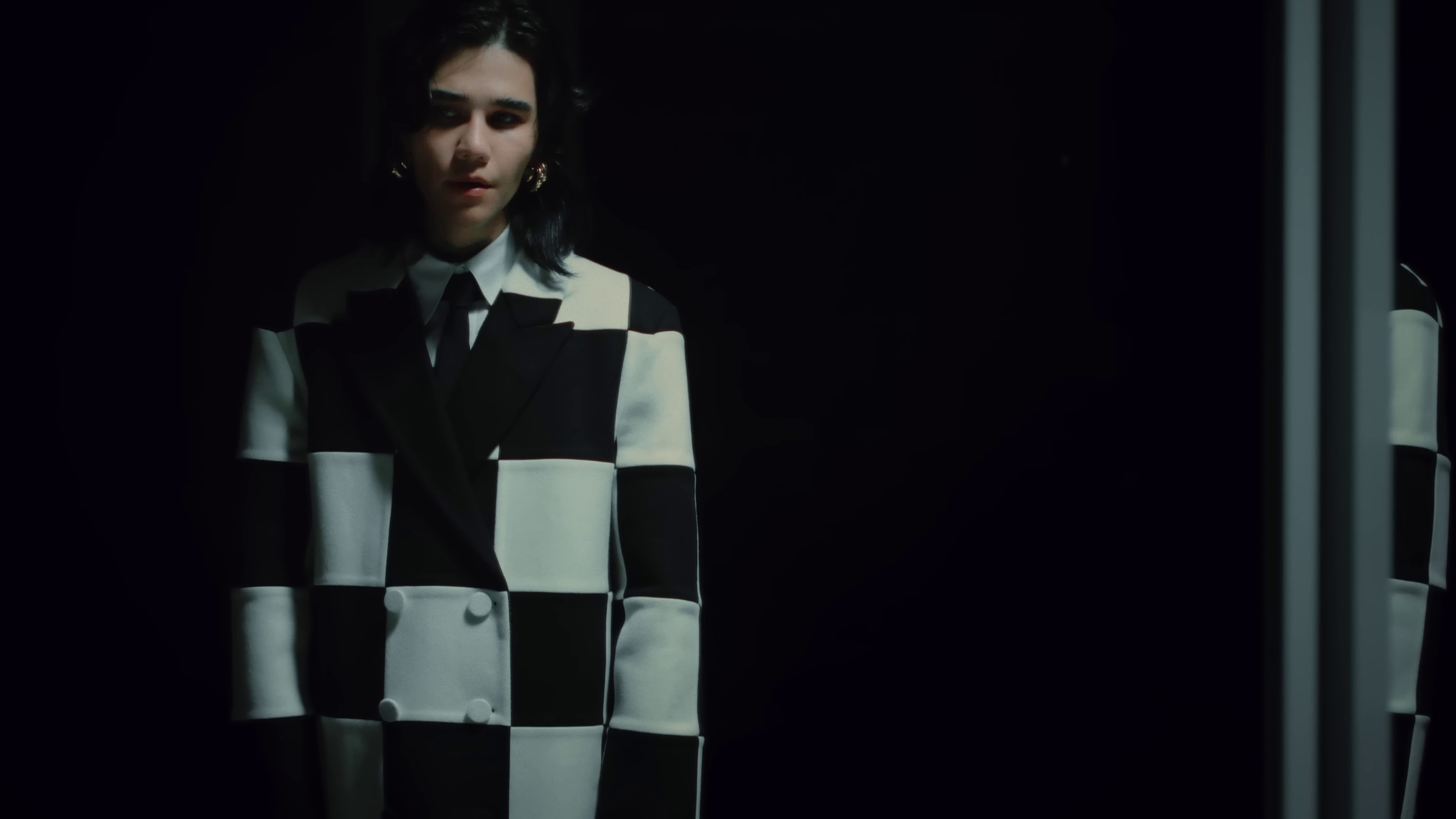 Black Tie (2023) —  shot,  lighting