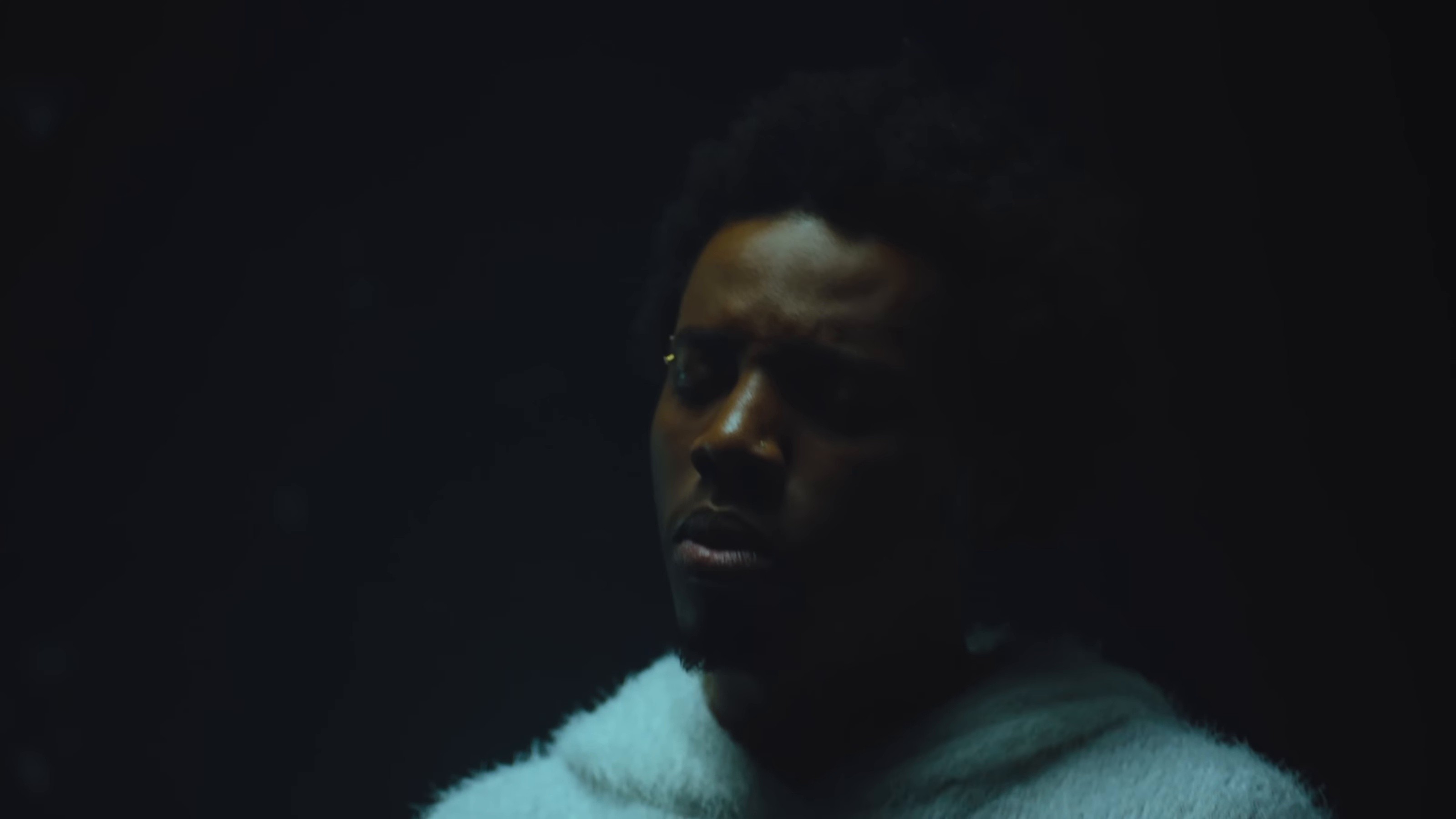 Solo (2024) —  shot,  lighting