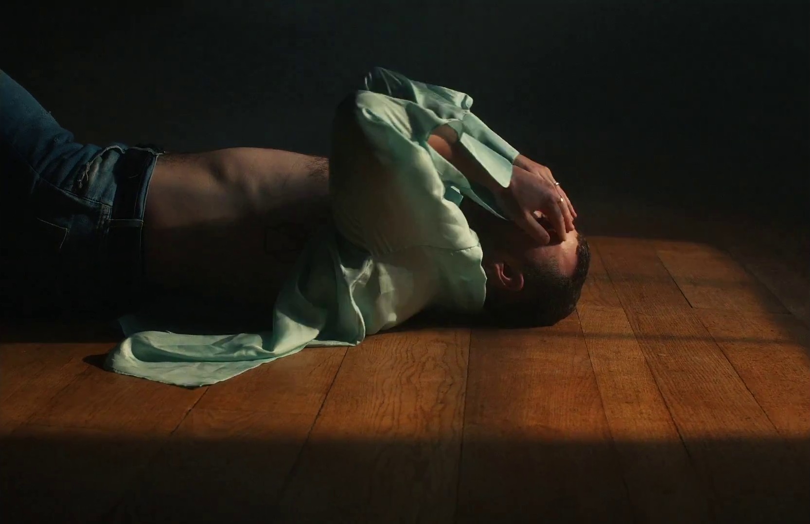 Diamonds (2020) —  shot,  lighting