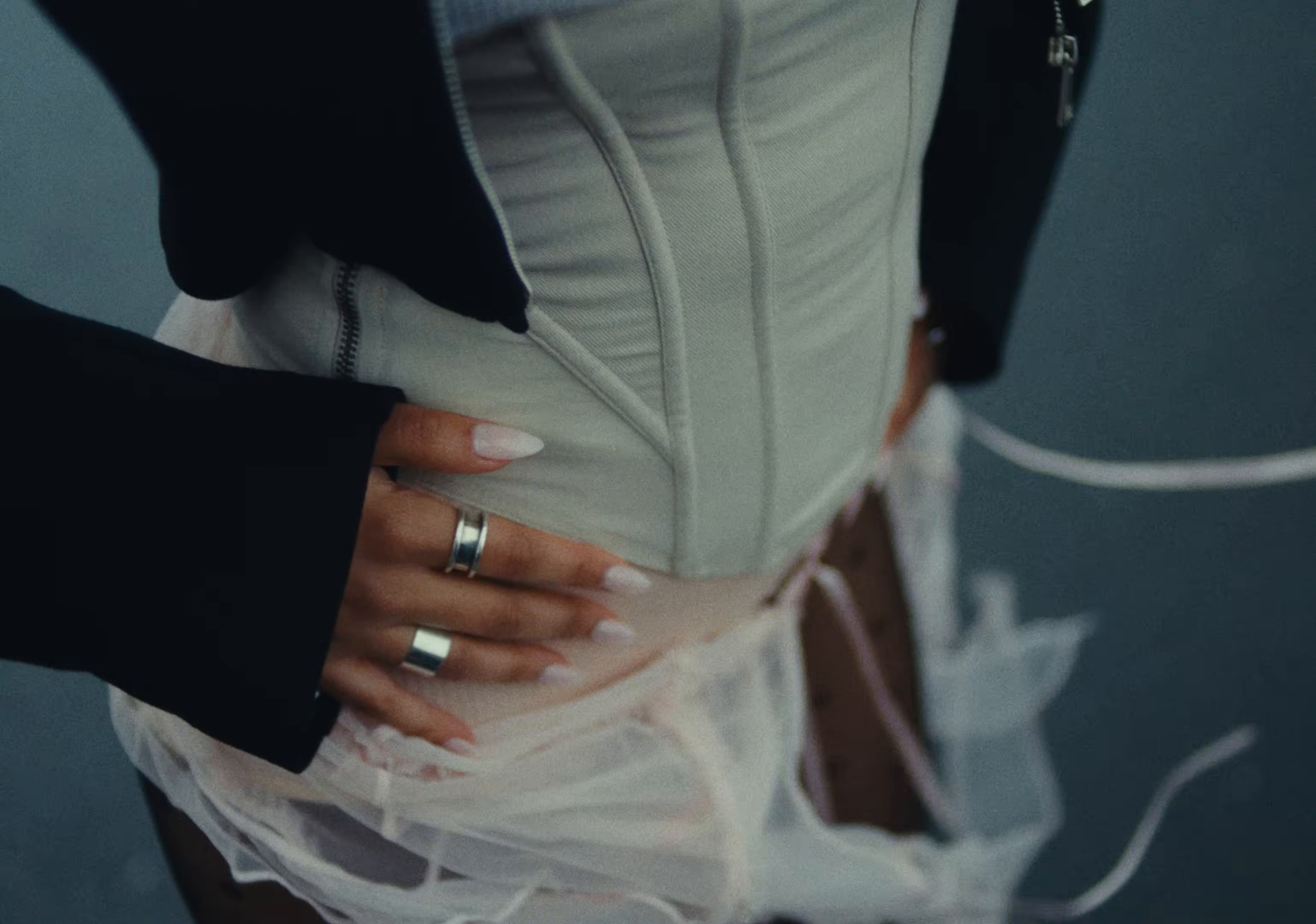 Plastique (2024) —  shot,  lighting