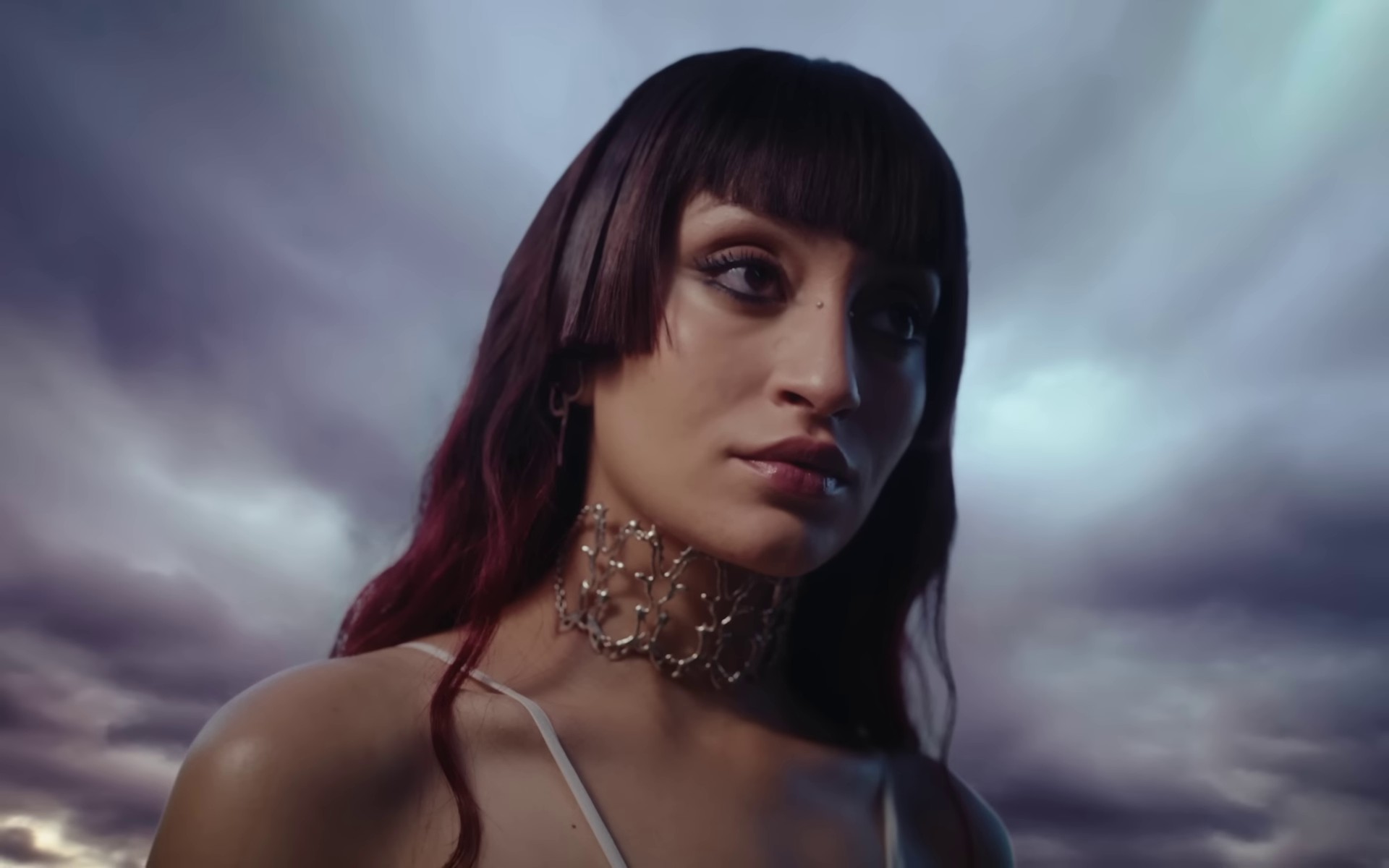 WHERE'S THE LIGHT ? (2023) —  shot,  lighting