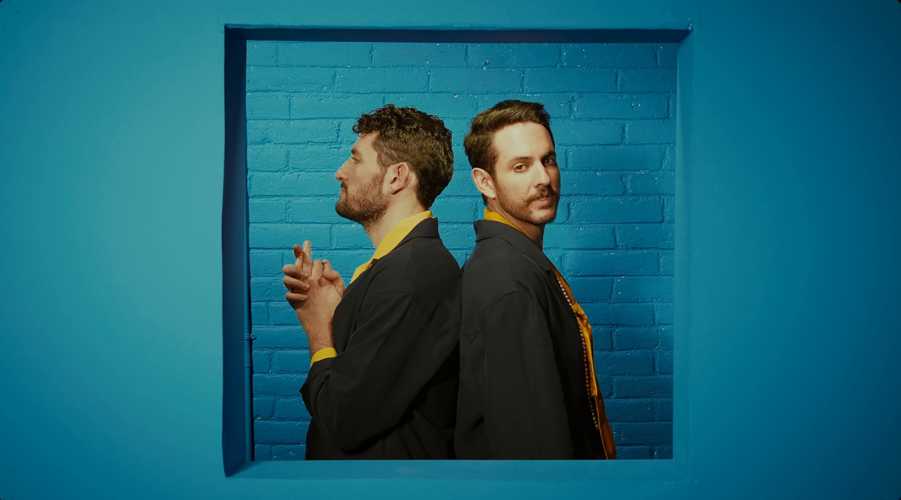 Tú Escríbeme (2025) —  shot,  lighting