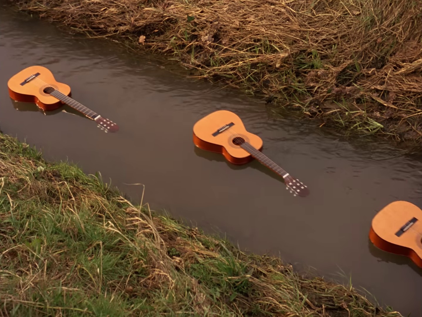 High Hopes (1994) —  shot,  lighting