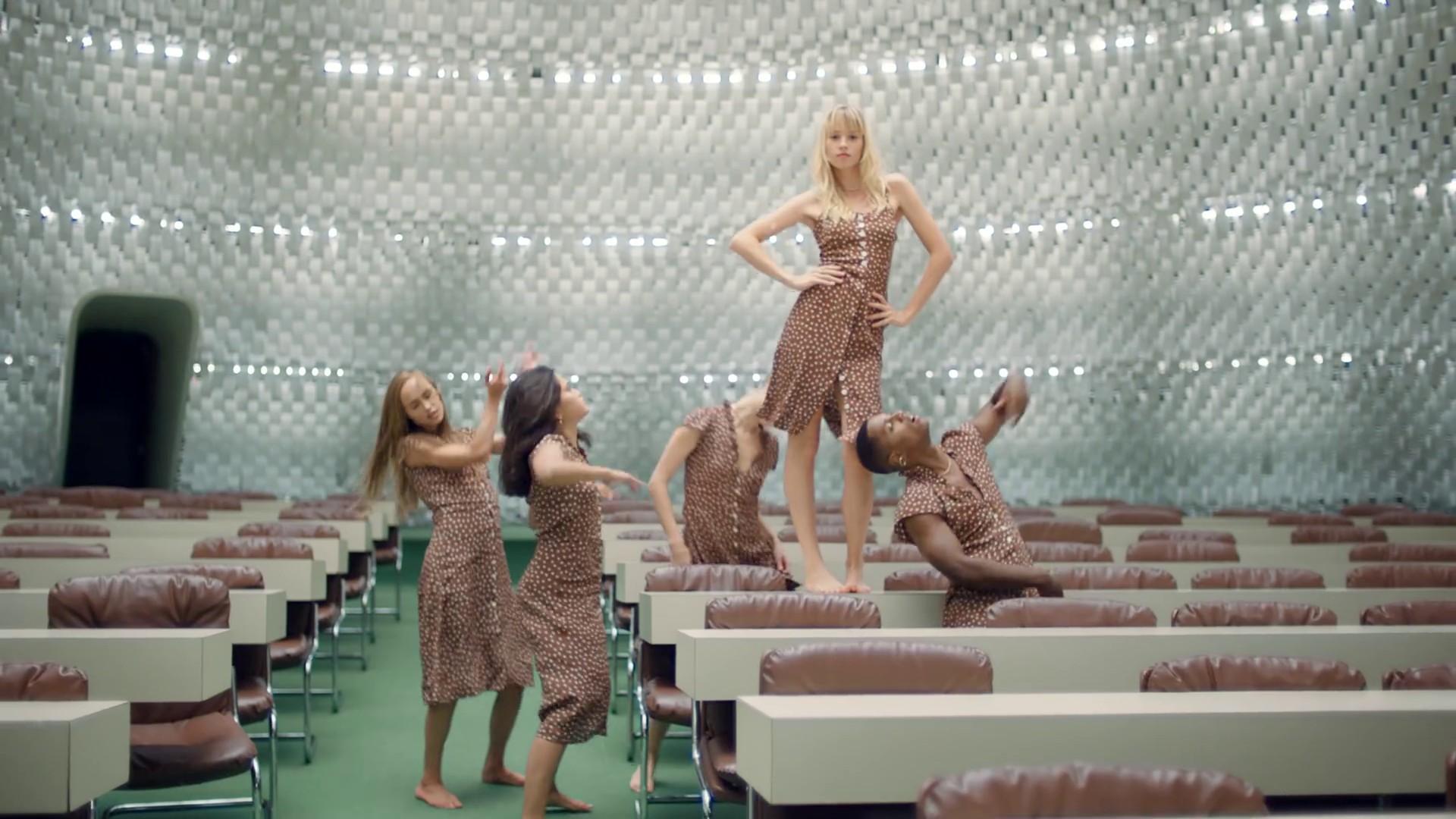 Jalousie (2018) —  shot,  lighting