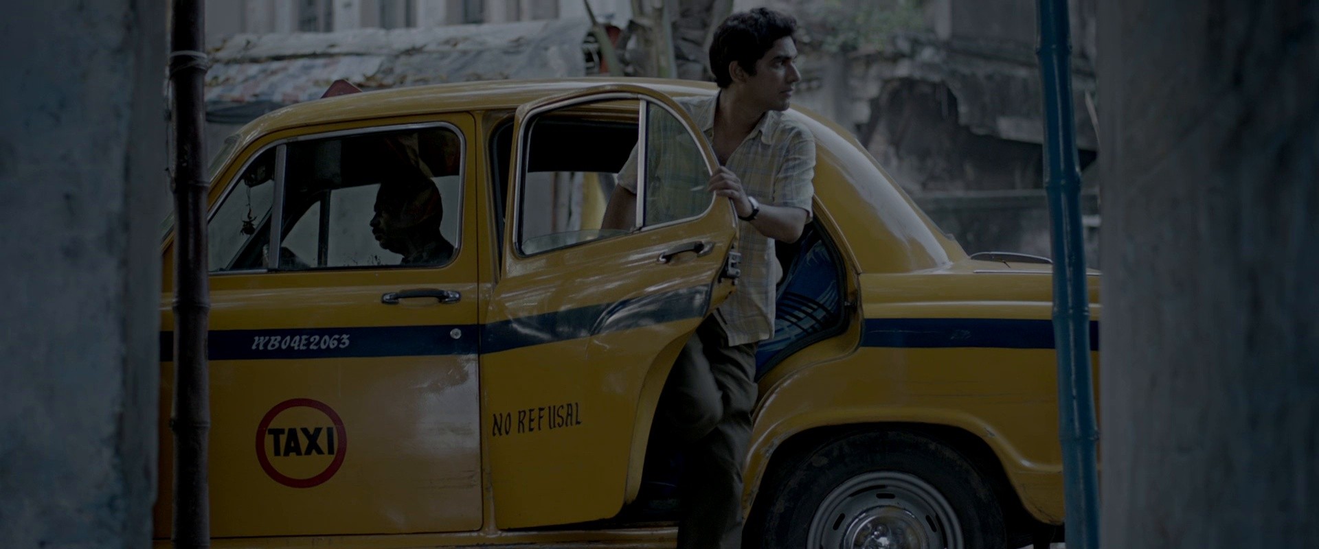 The Eunuch and the Flute Player (2017) —  shot,  lighting