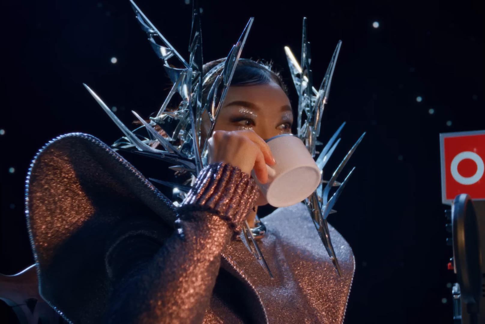 文通 (Buntsu) (2025) —  shot,  lighting