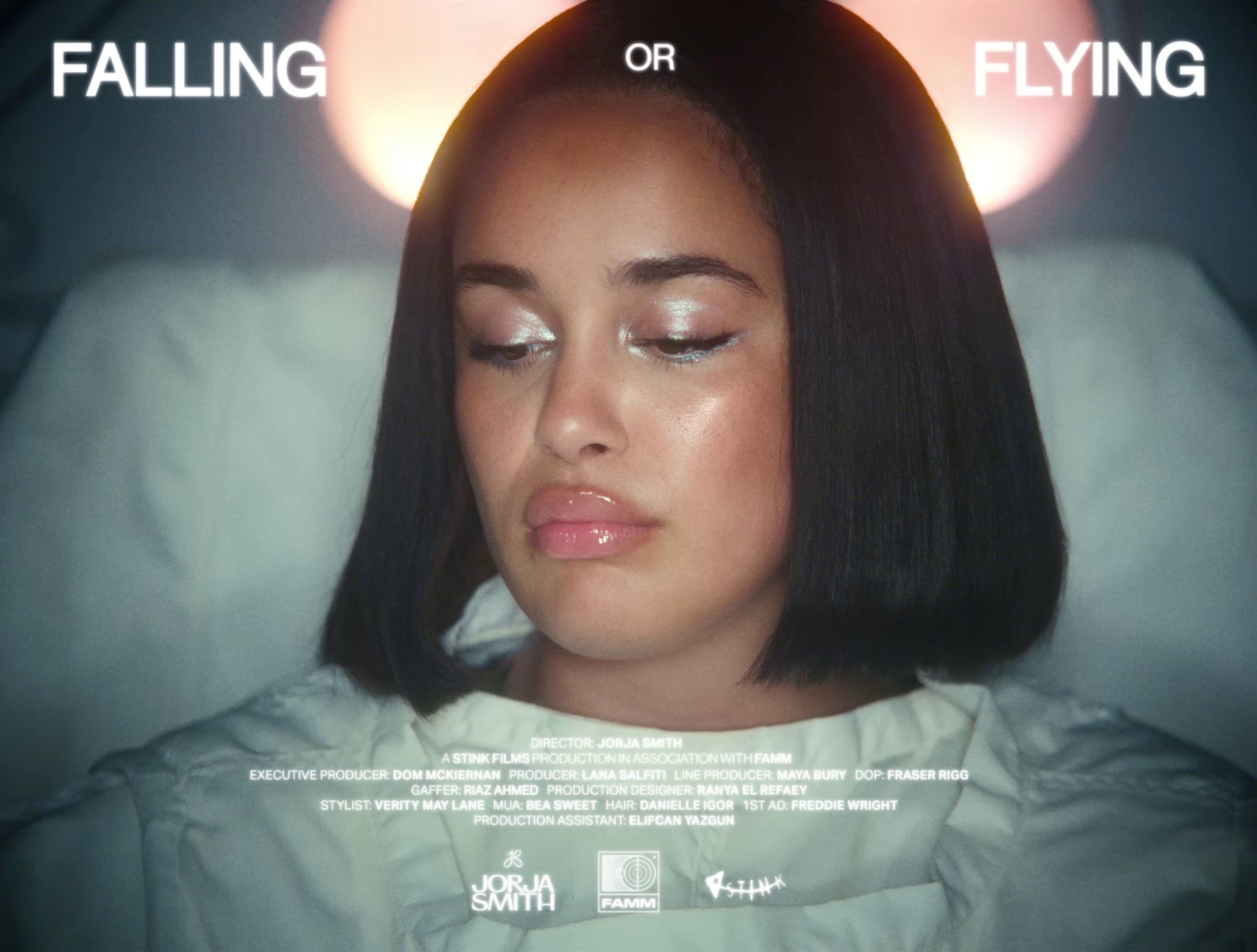 Falling or flying (2023) —  shot,  lighting