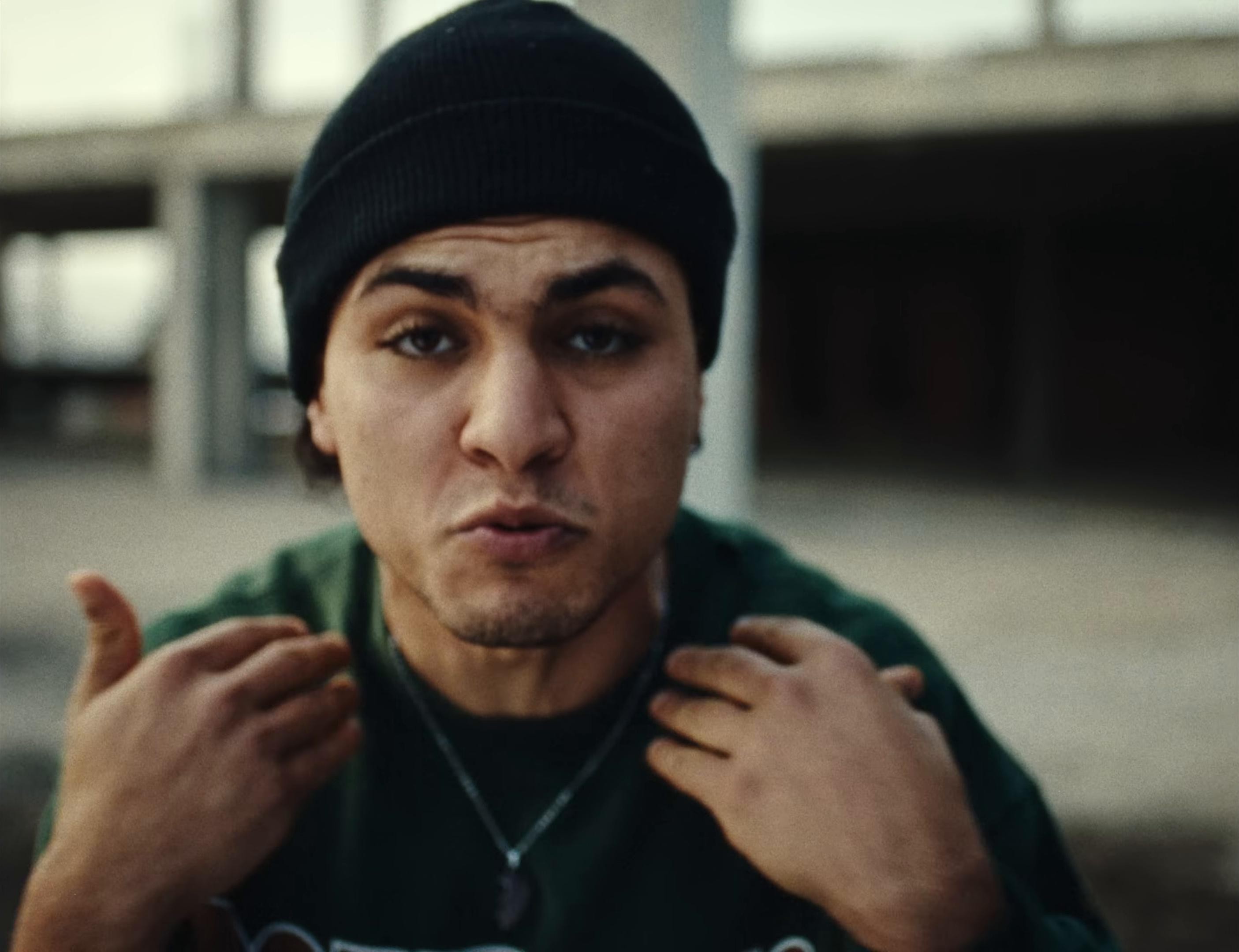 Paradis (2024) —  shot,  lighting