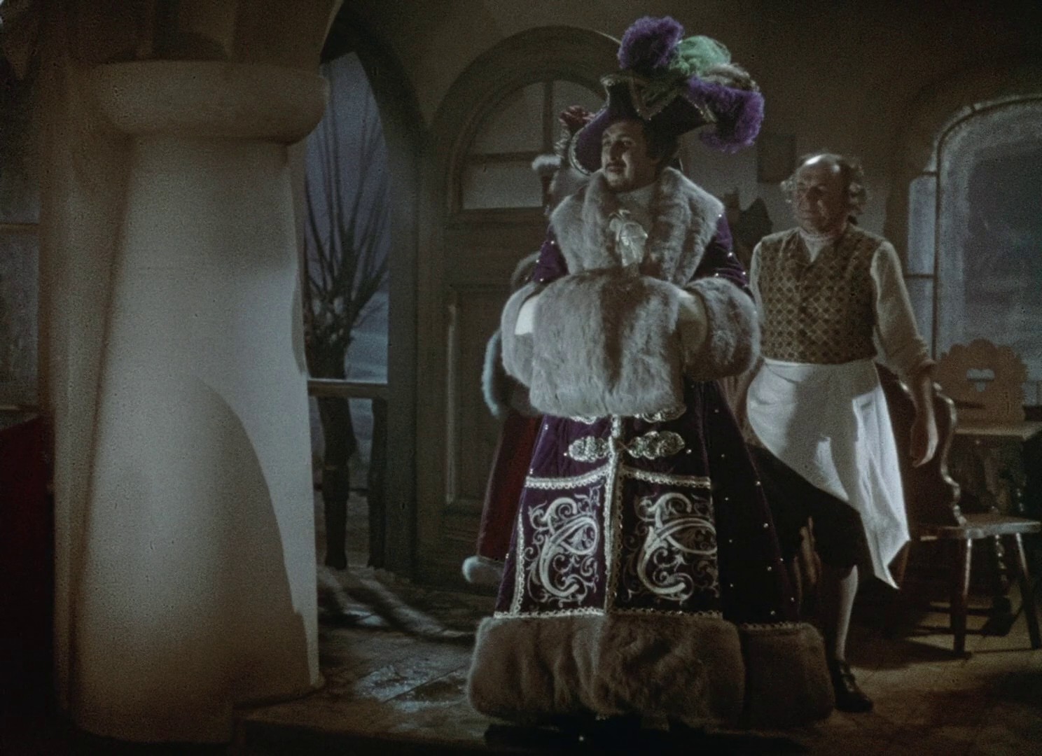 The Adventures of Baron Munchausen (1943) —  shot,  lighting
