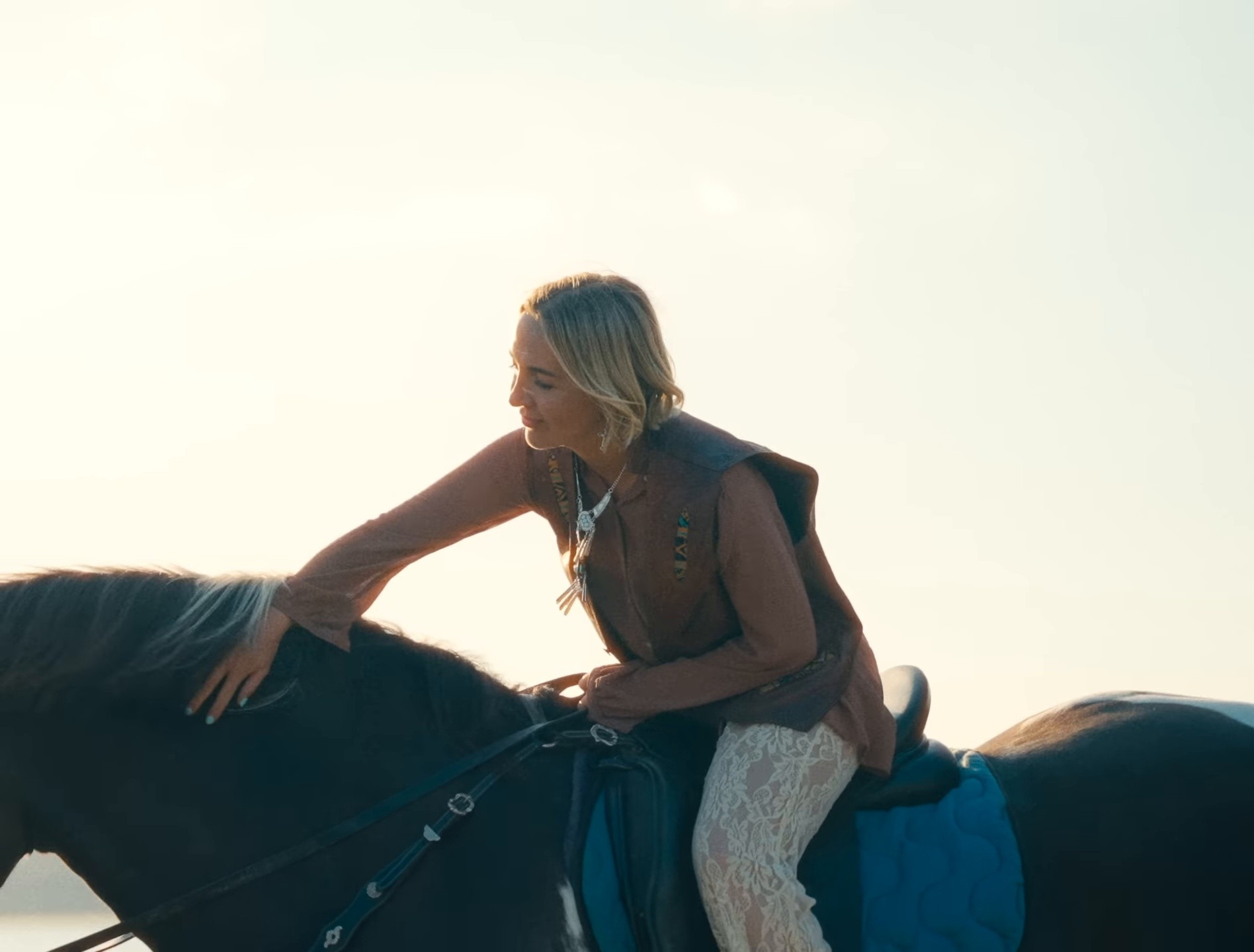 La Salvaje (2025) —  shot,  lighting