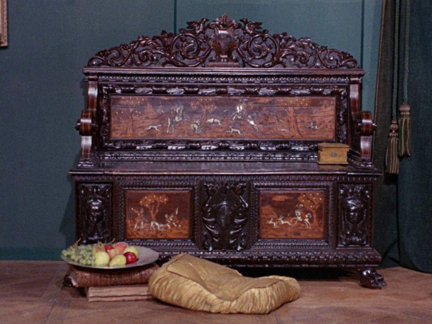 Gavotte (1968) —  shot,  lighting