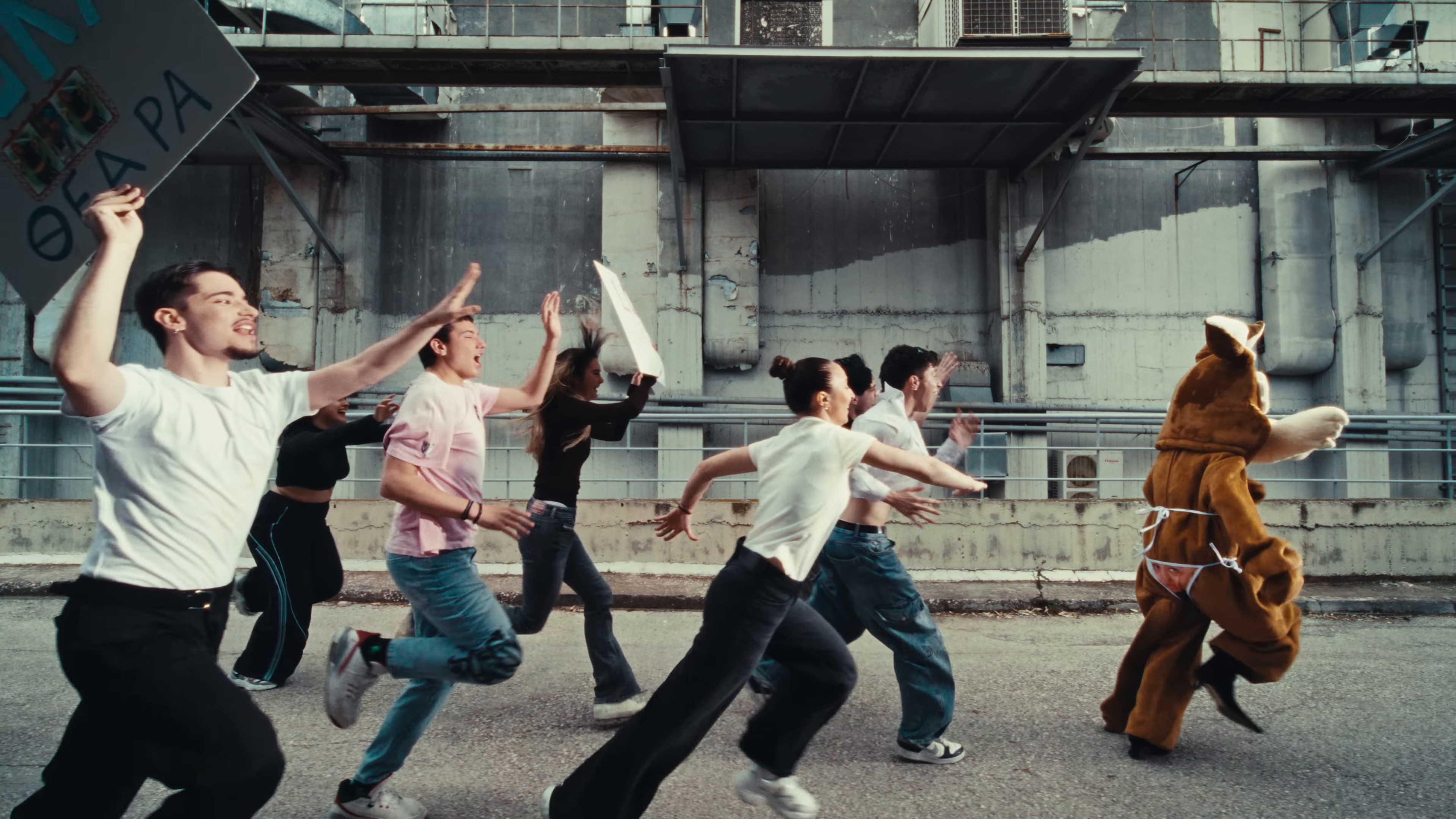 LOLA (2025) —  shot,  lighting