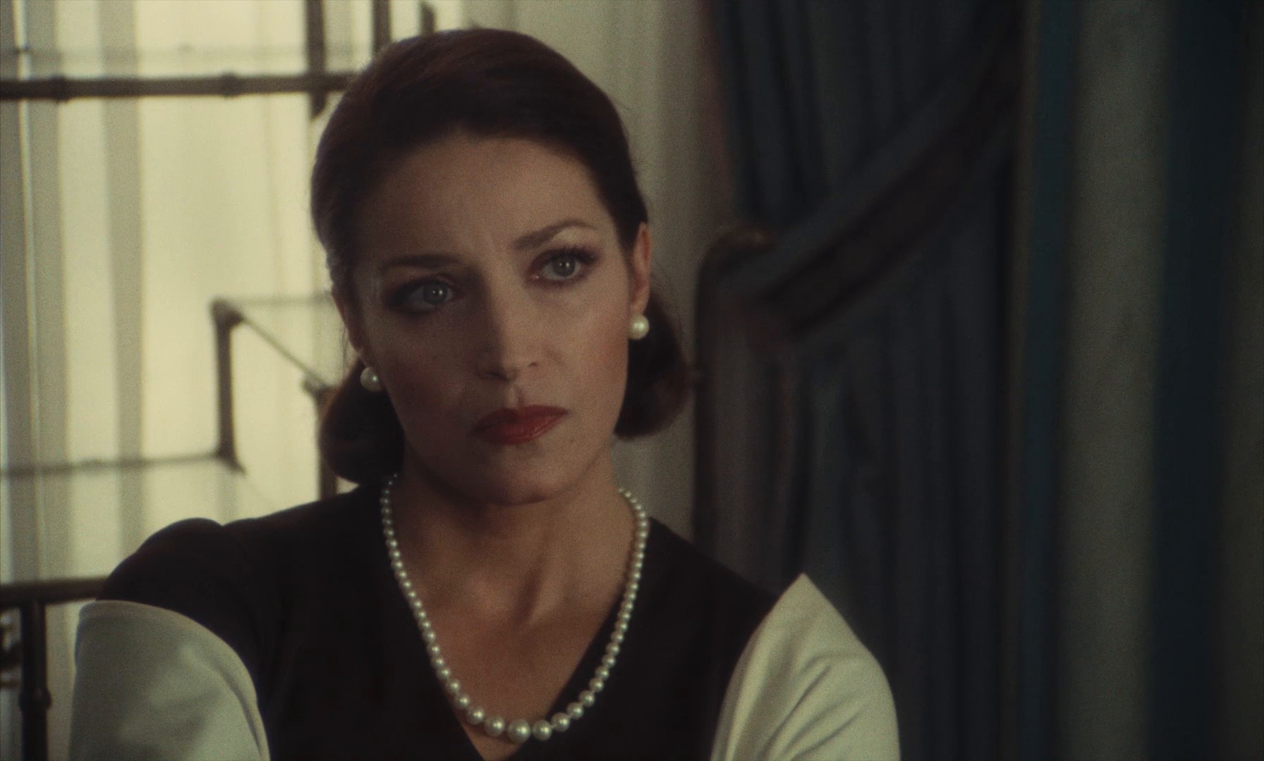 Madame Claude (1977) —  shot,  lighting