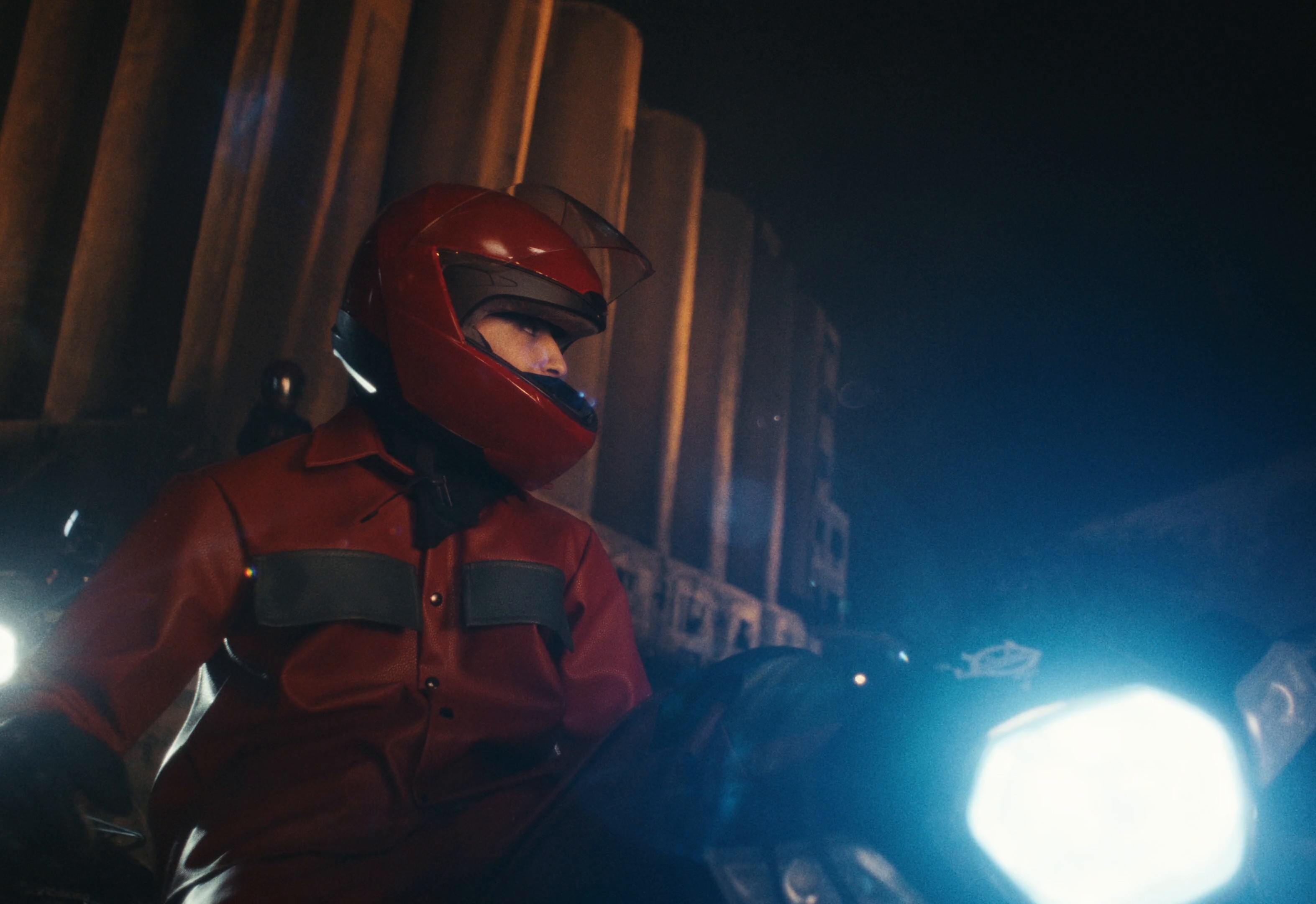 CARTA ROUGE (2025) —  shot,  lighting