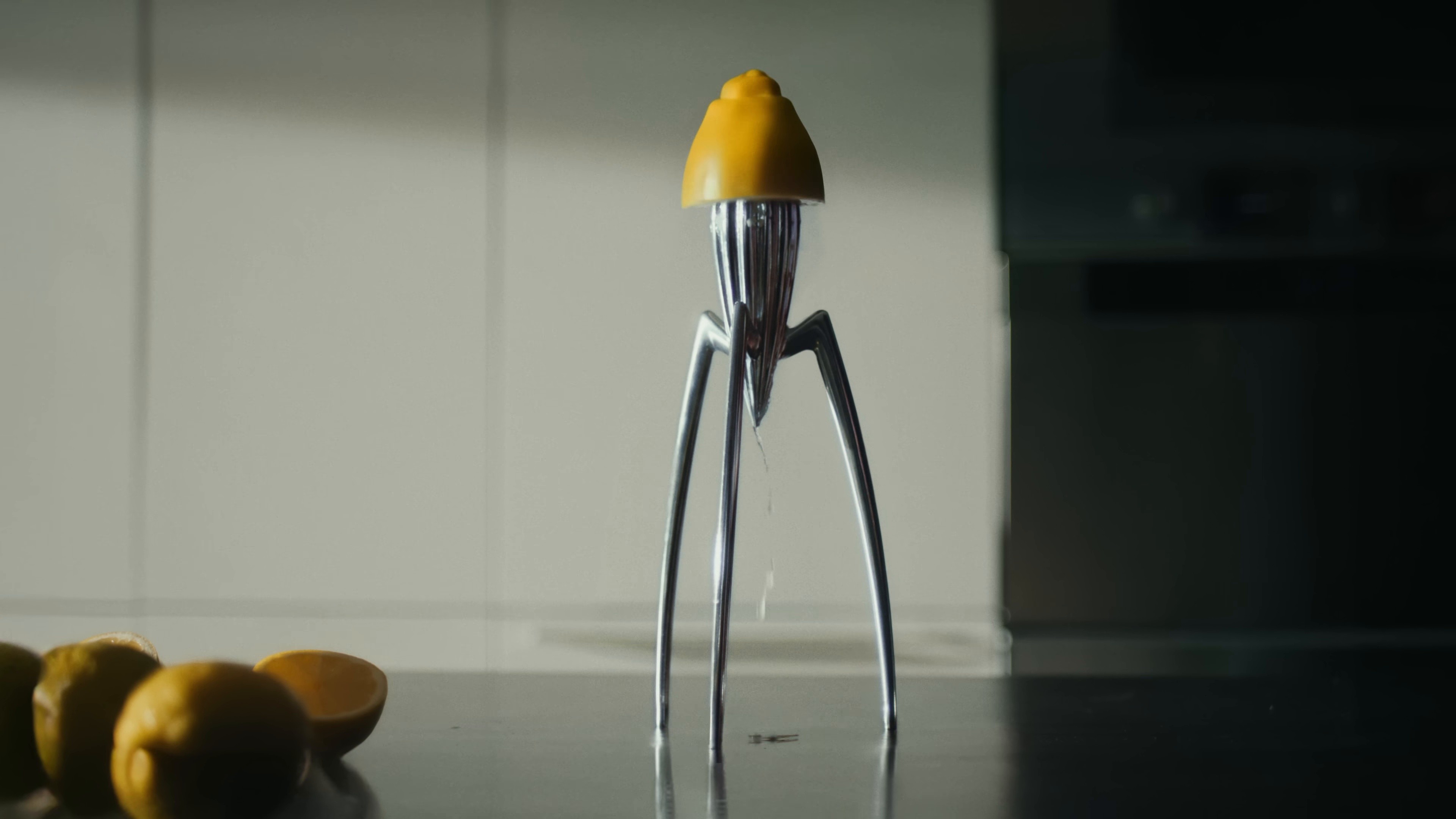 Da Me (2025) —  shot,  lighting