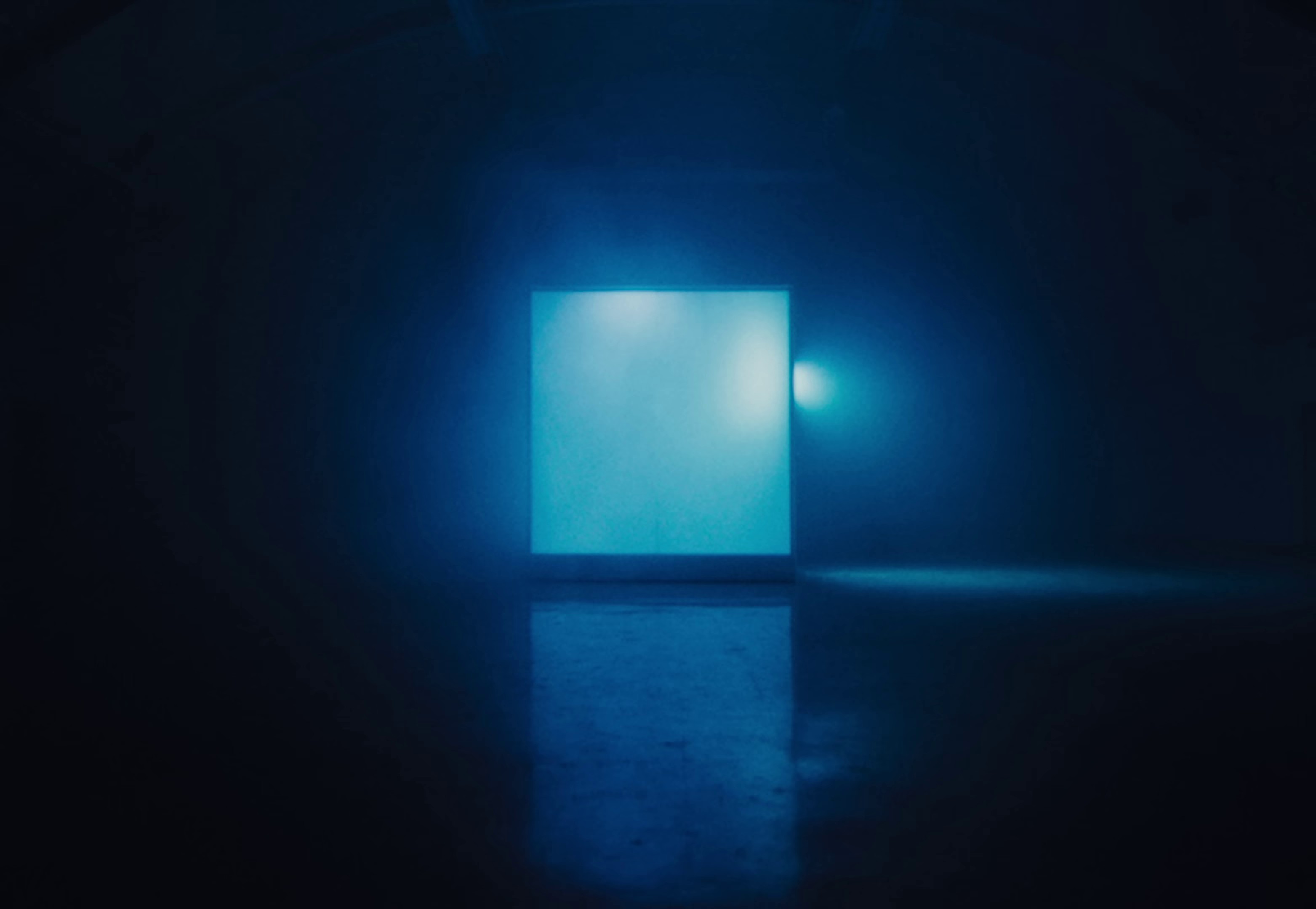 Riot & Set it off (2024) —  shot,  lighting