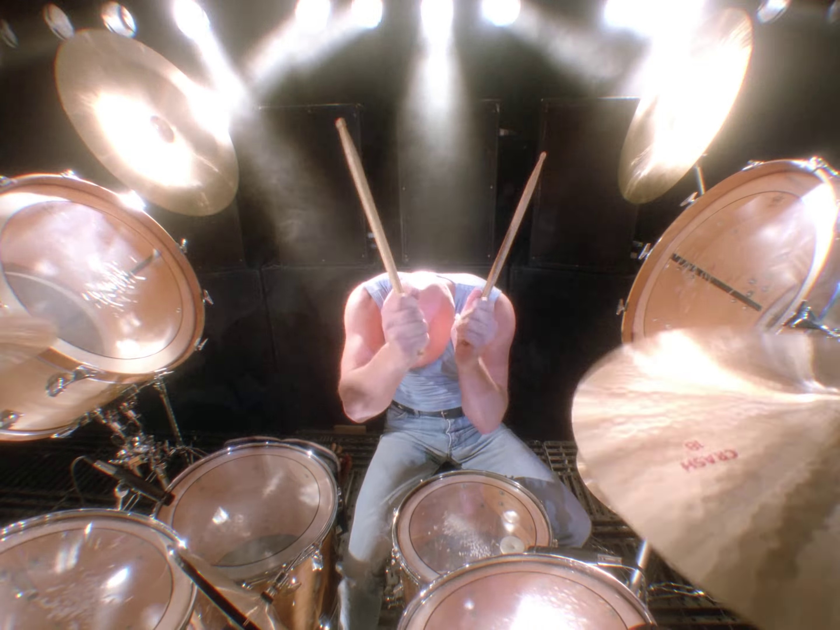 Thunderstruck (1990) —  shot,  lighting