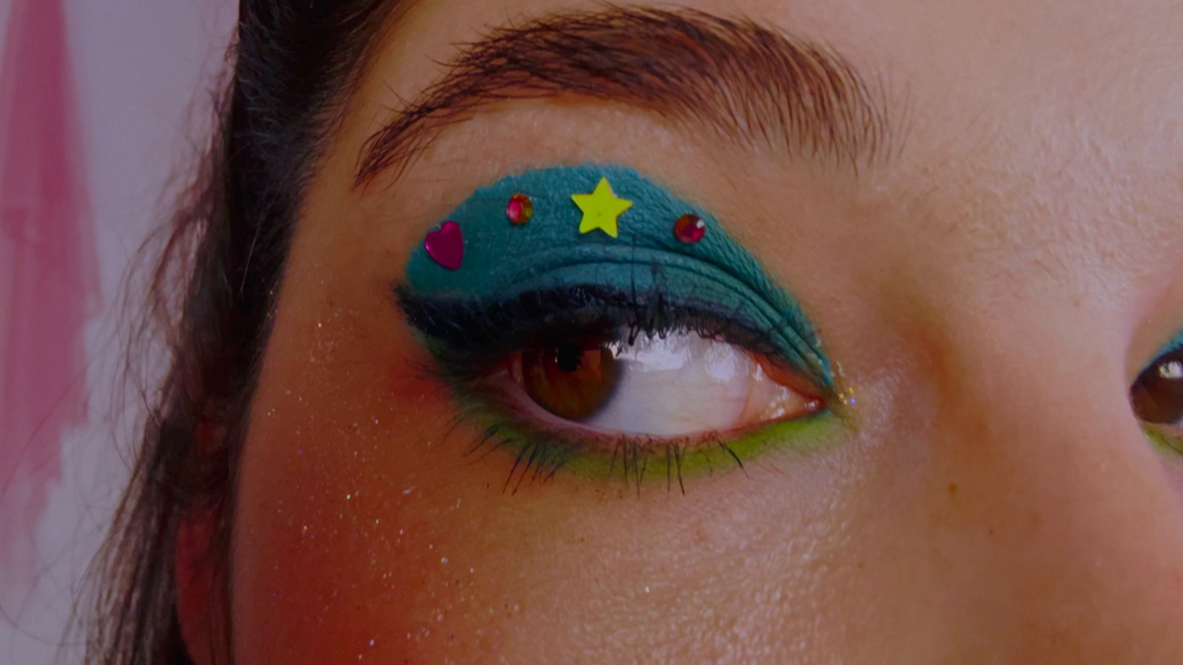 Magic Farm (2025) —  shot,  lighting